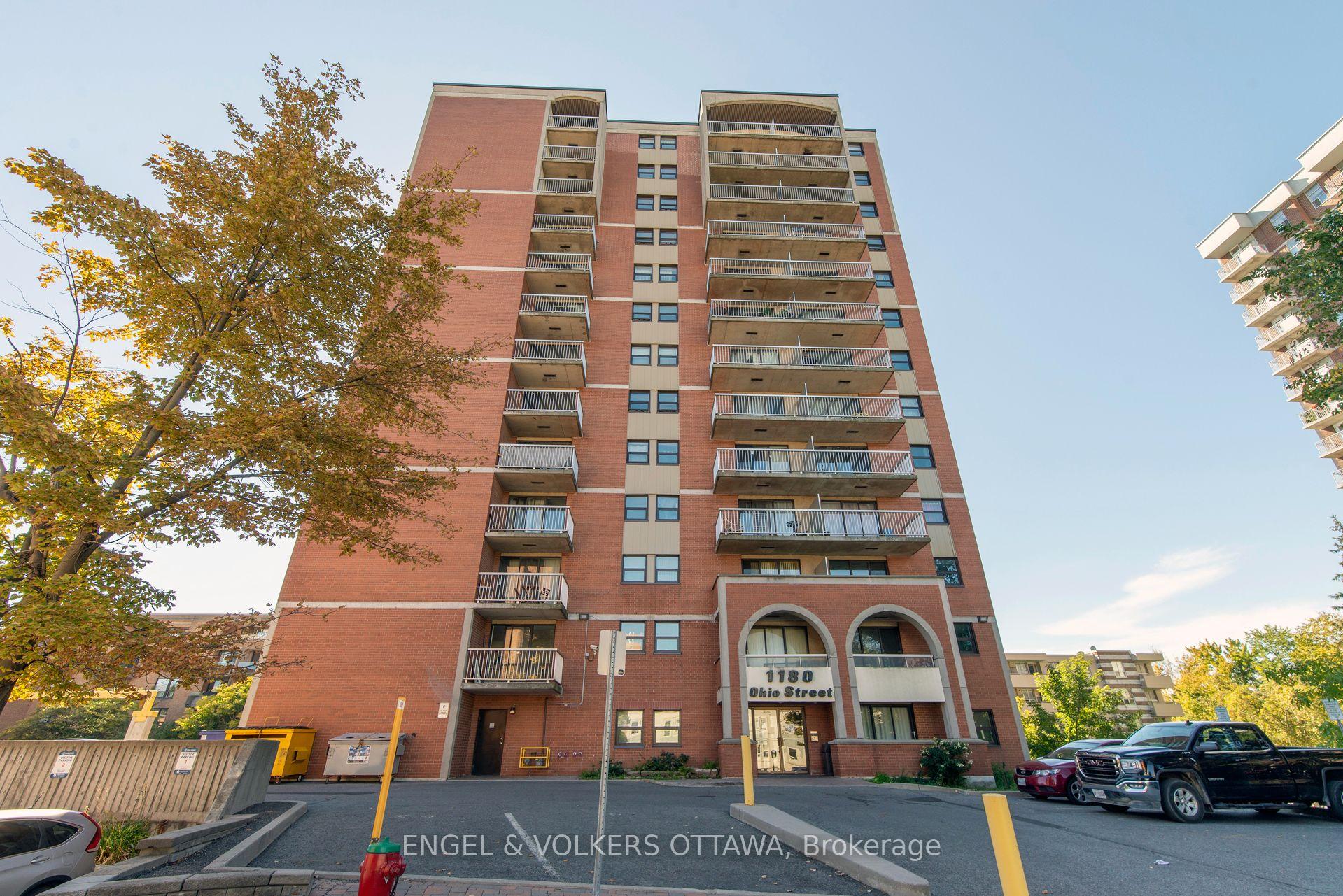 Front of Unit 1205, 1180 Ohio Street