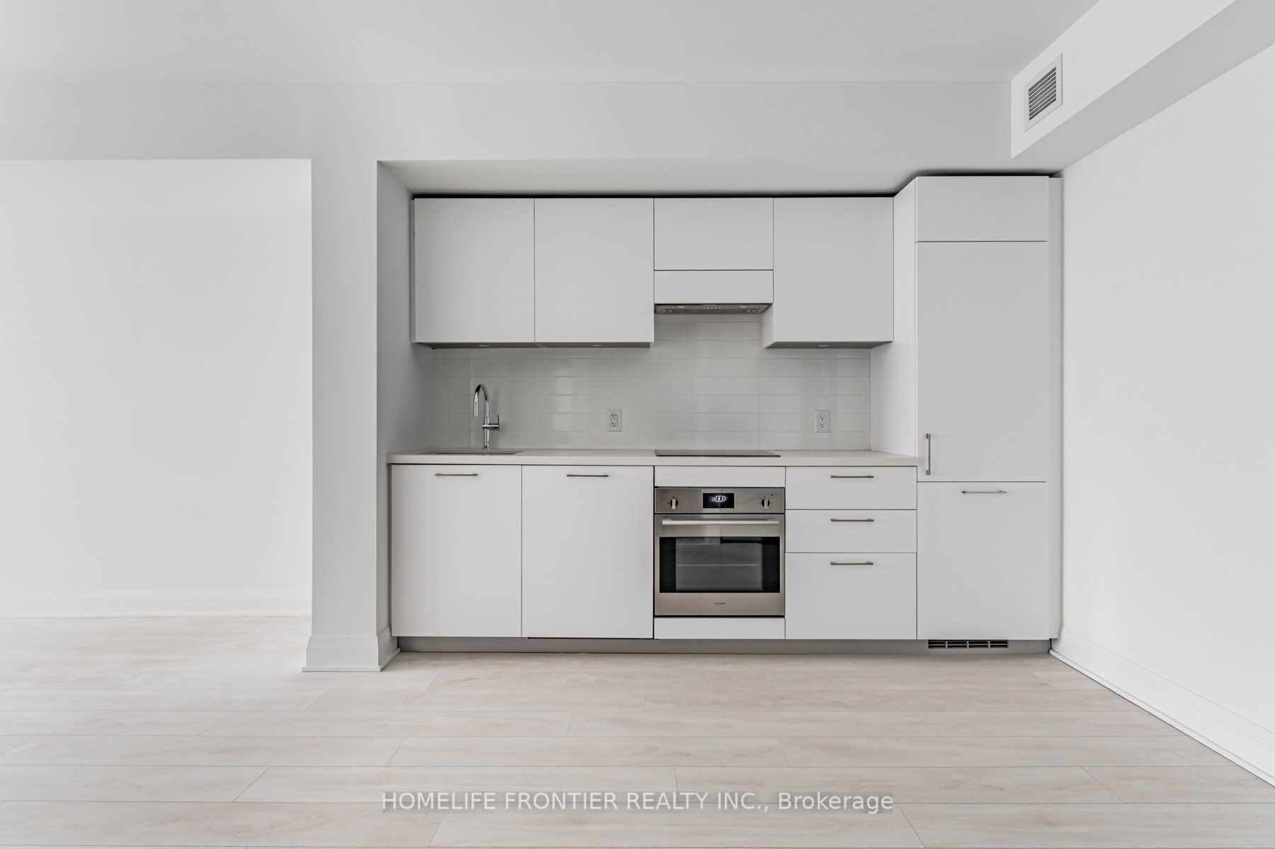Photo 4 of Unit 516, 33 Frederick Todd Way, Toronto, Thorncliffe Park — HOMEH