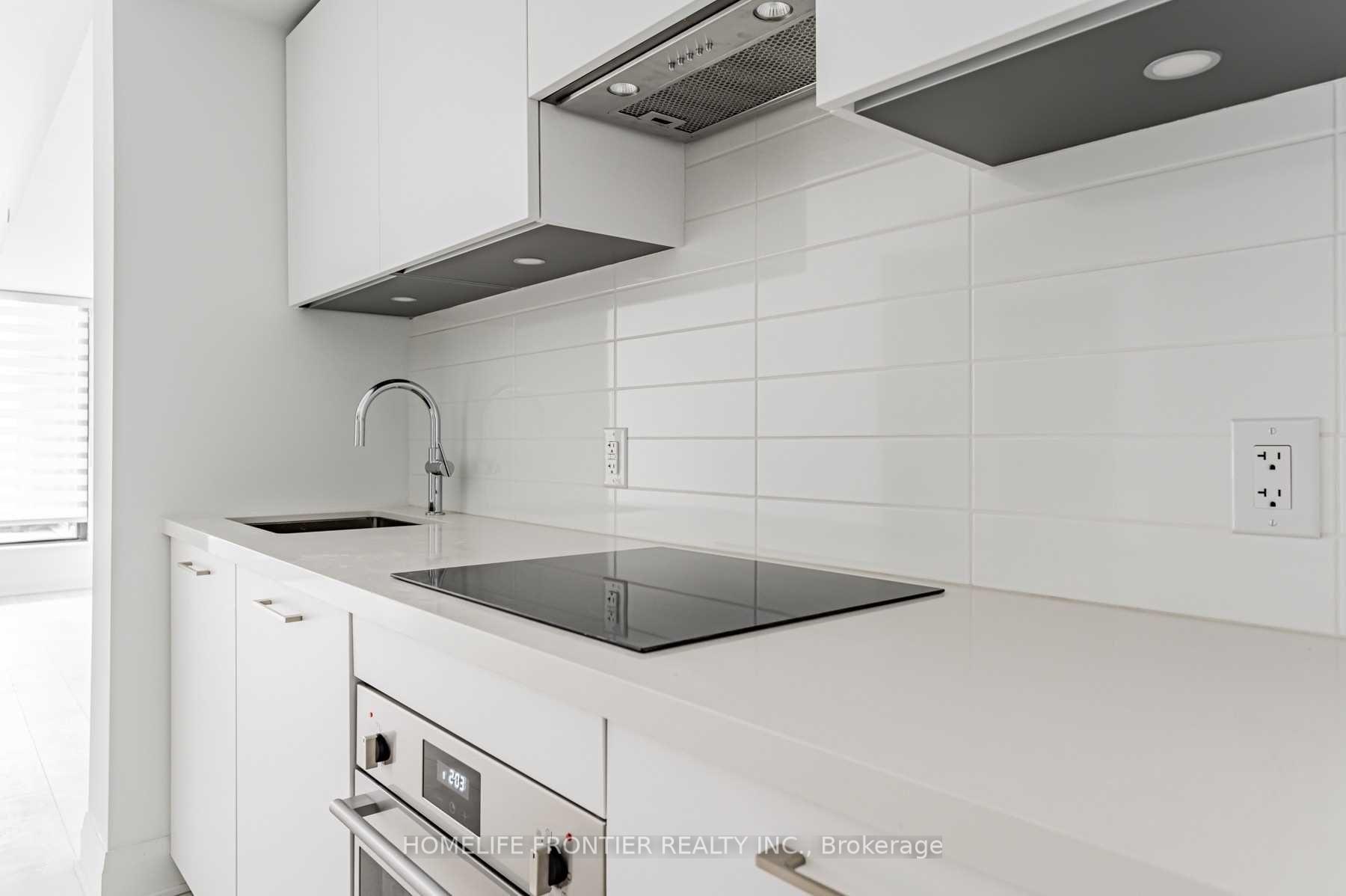 Photo 6 of Unit 516, 33 Frederick Todd Way, Toronto, Thorncliffe Park — HOMEH