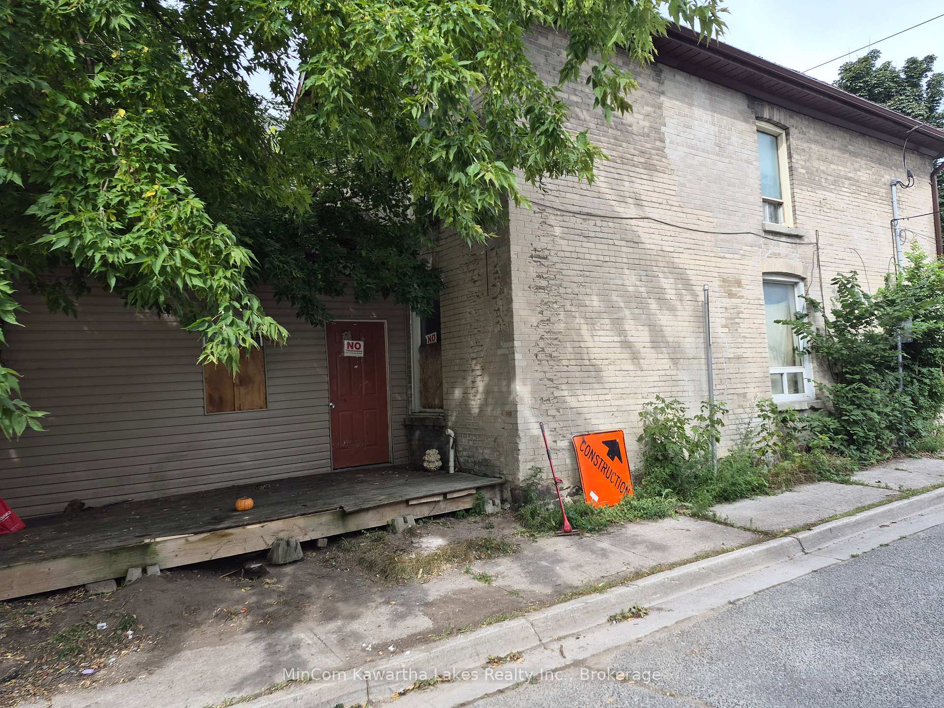 Photo 14 of 467 Albert Street, Peterborough, Town Ward 3 — HOMEH