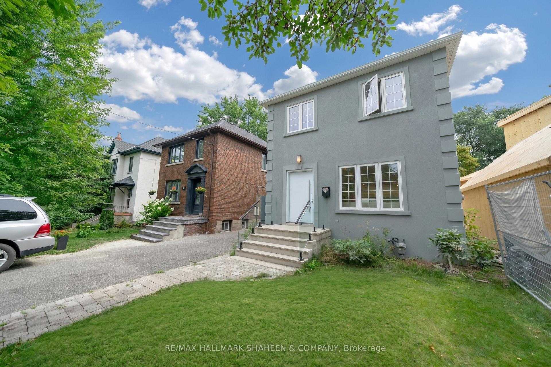 Photo 1 of 207 Sutherland Drive, Toronto, Leaside — HOMEH