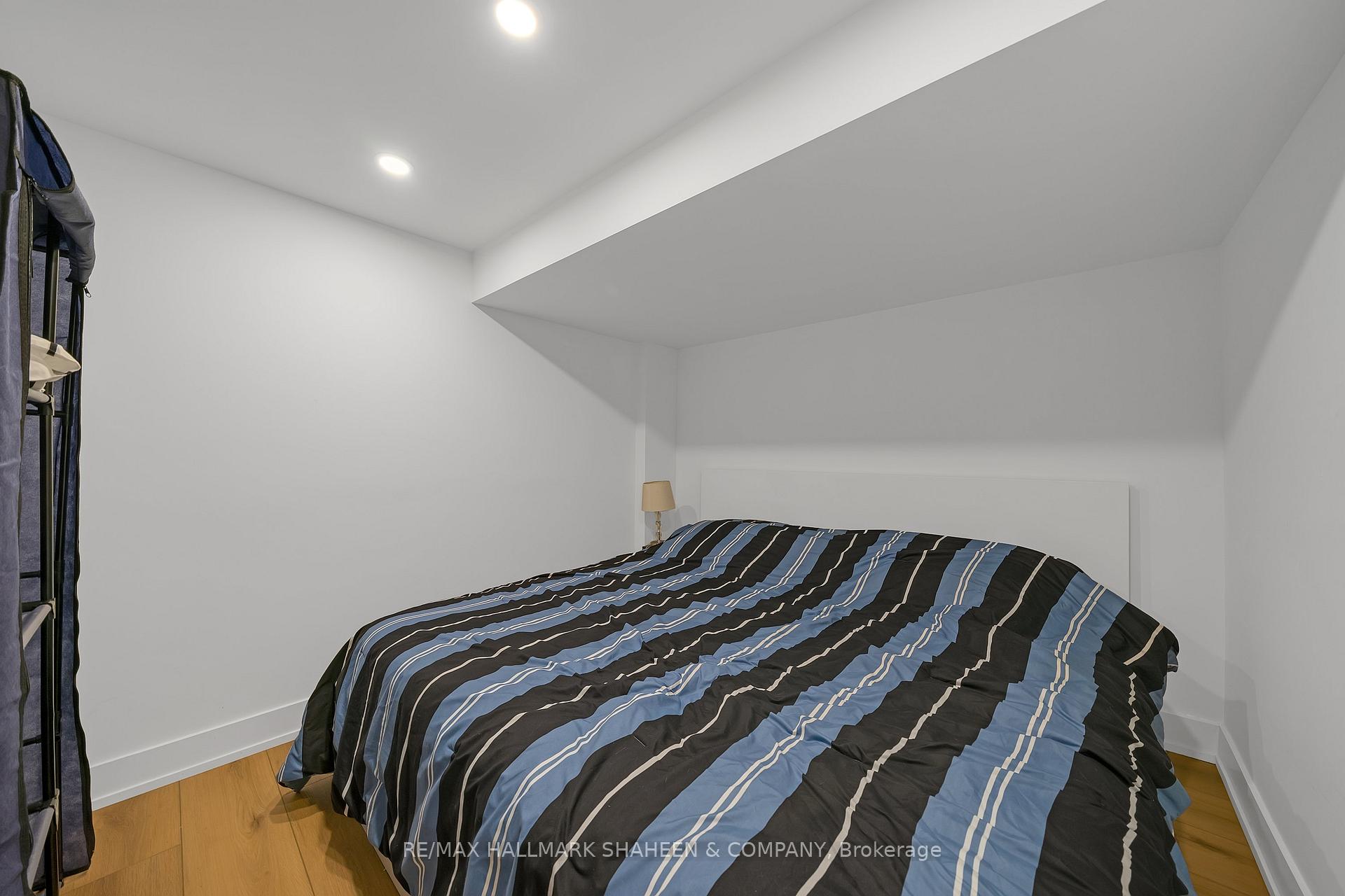 Photo 43 of 207 Sutherland Drive, Toronto, Leaside — HOMEH