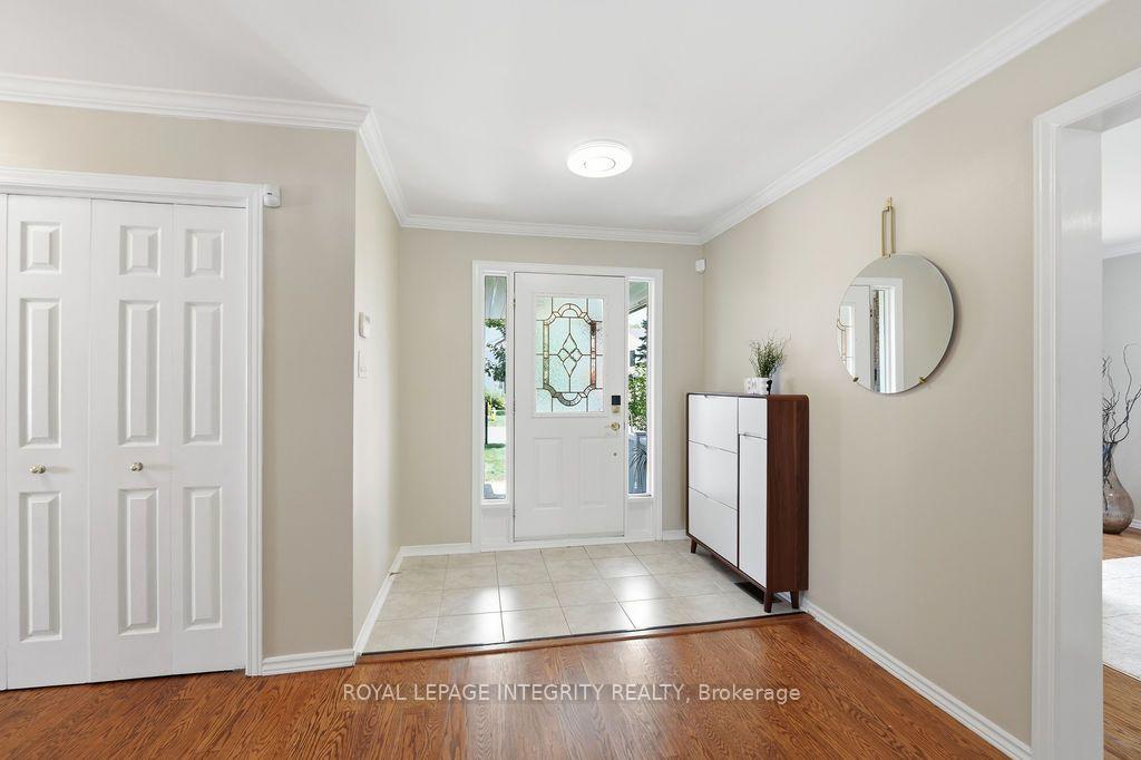 Photo 3 of 39 Beamish Crescent, Ottawa, Kanata - Morgan's Grant/South March — HOMEH