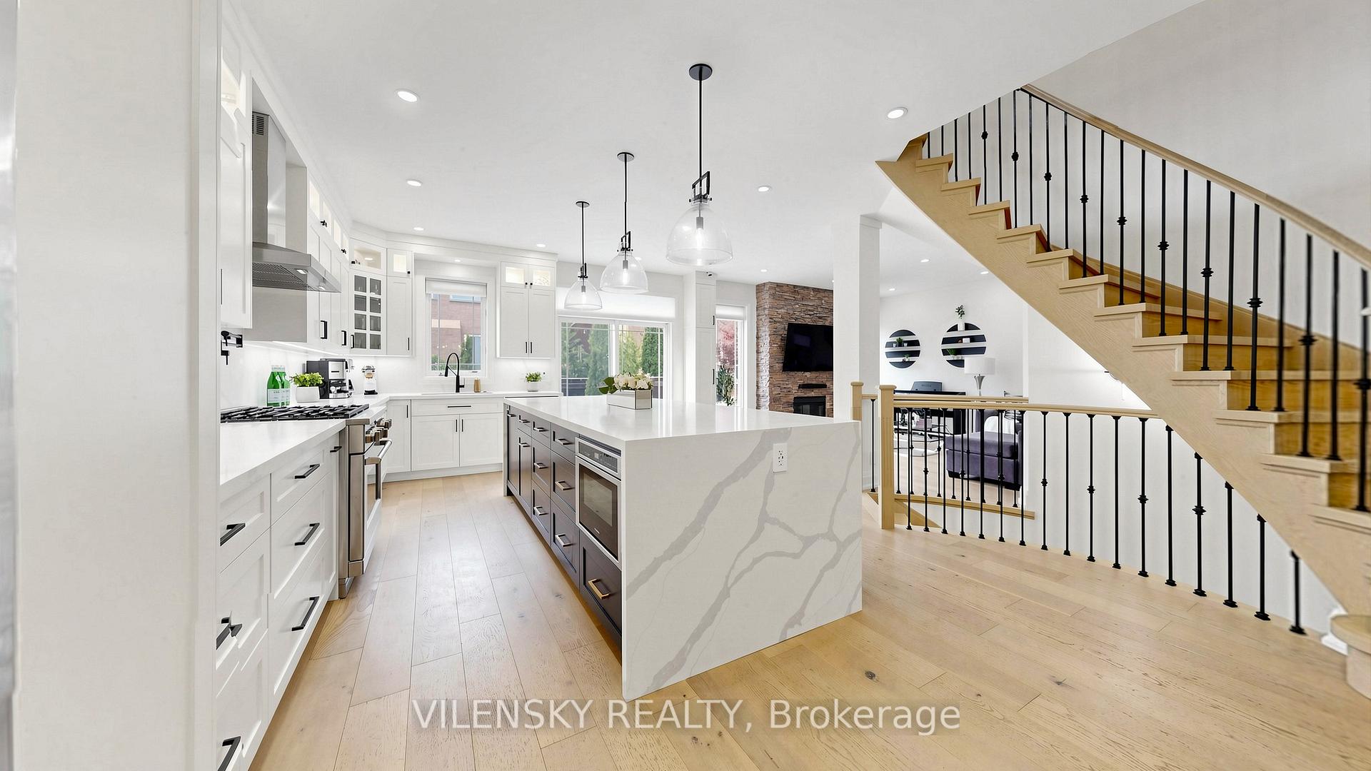 Photo 6 of 146 Valley Vista Drive, Vaughan, Patterson — HOMEH