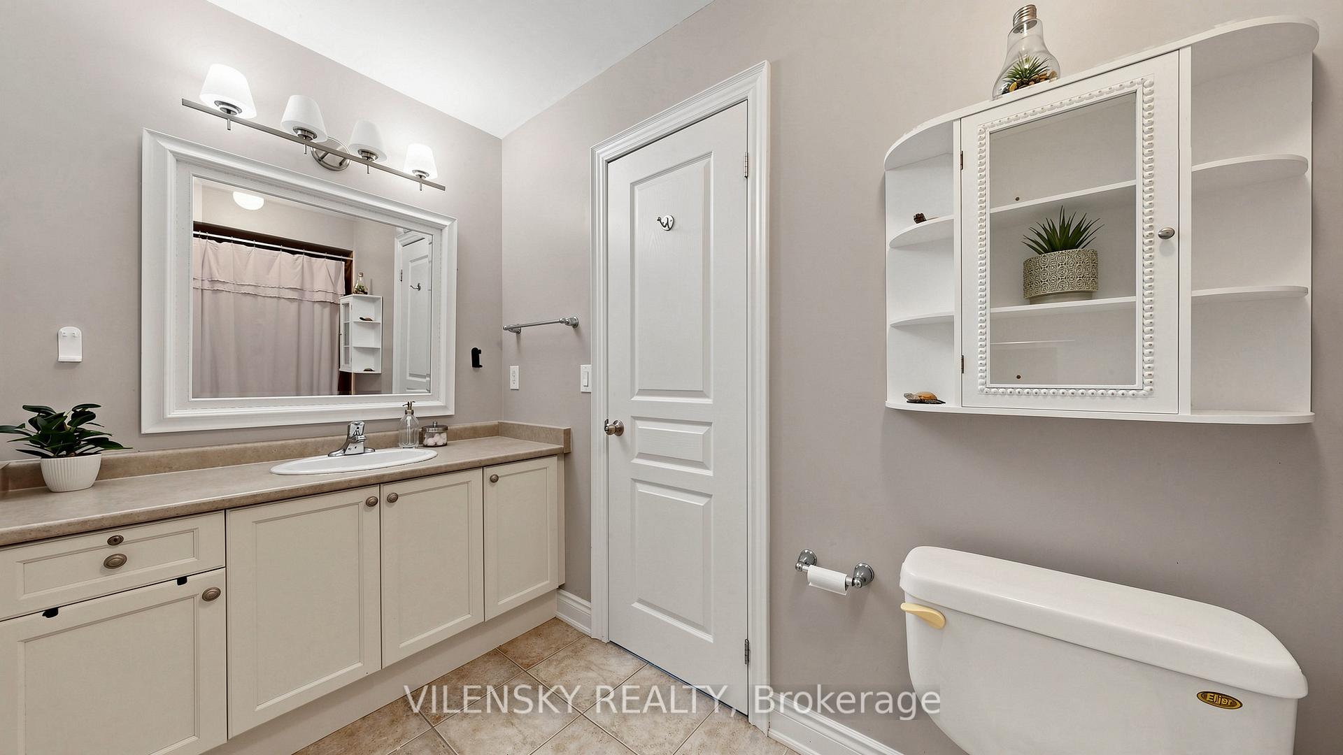 Photo 24 of 146 Valley Vista Drive, Vaughan, Patterson — HOMEH