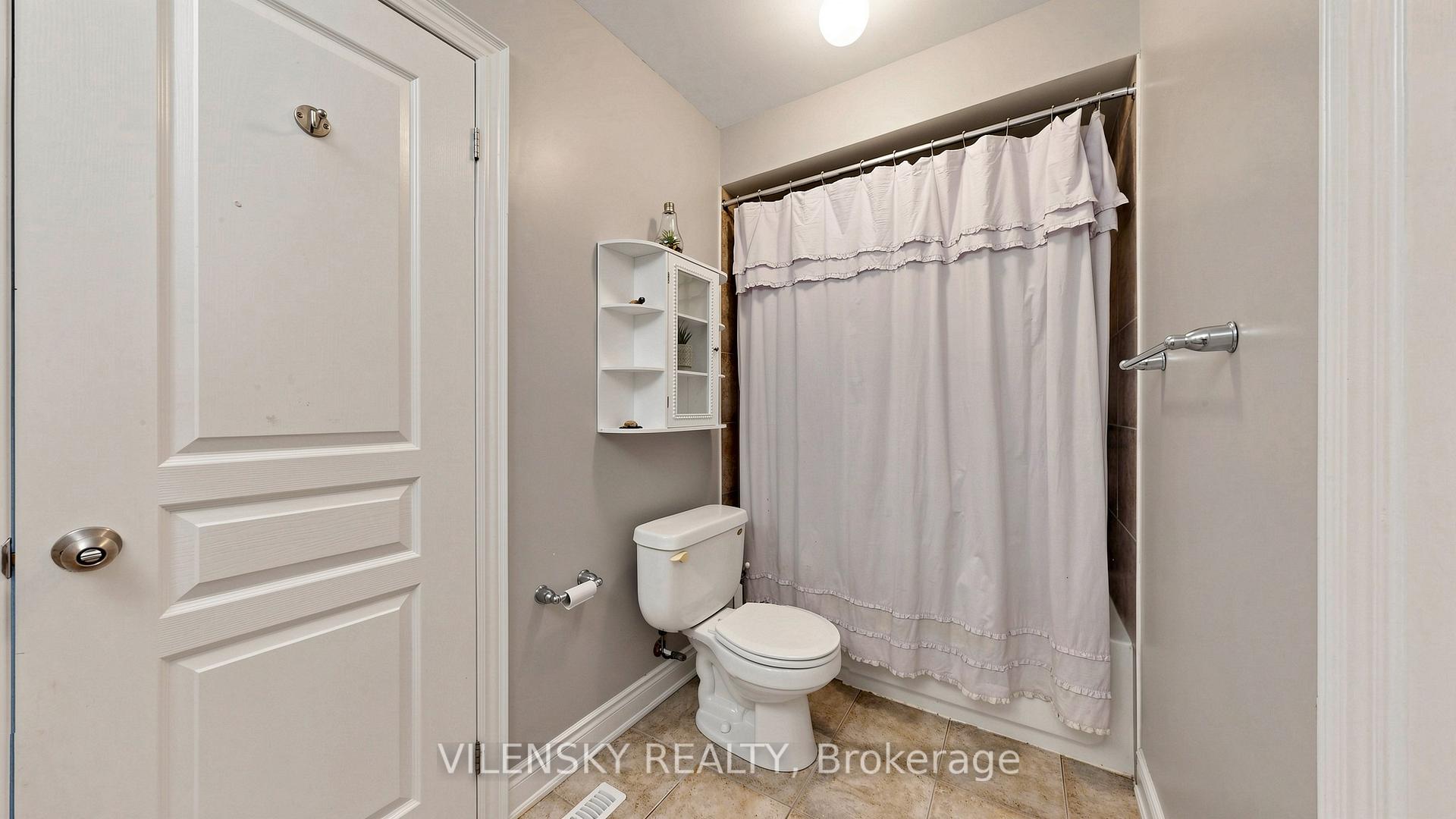 Photo 25 of 146 Valley Vista Drive, Vaughan, Patterson — HOMEH