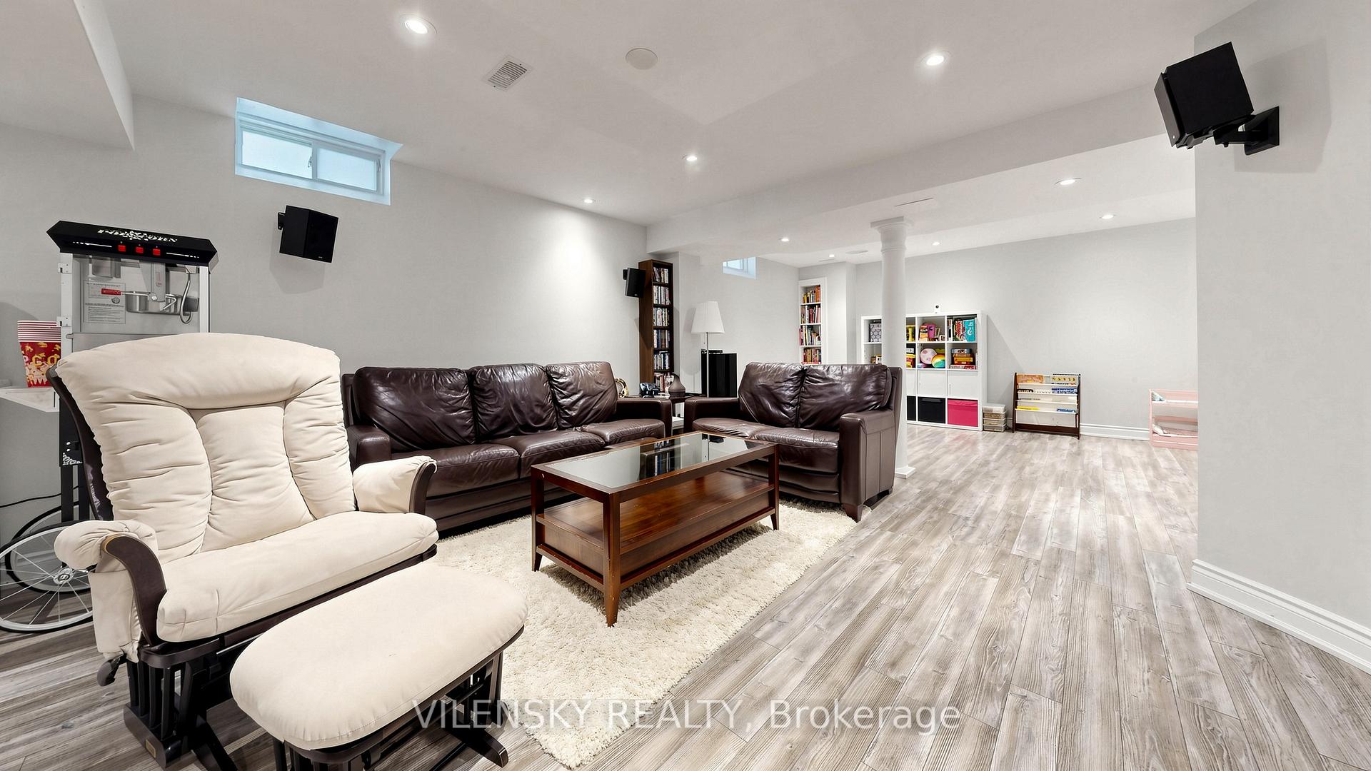 Photo 32 of 146 Valley Vista Drive, Vaughan, Patterson — HOMEH
