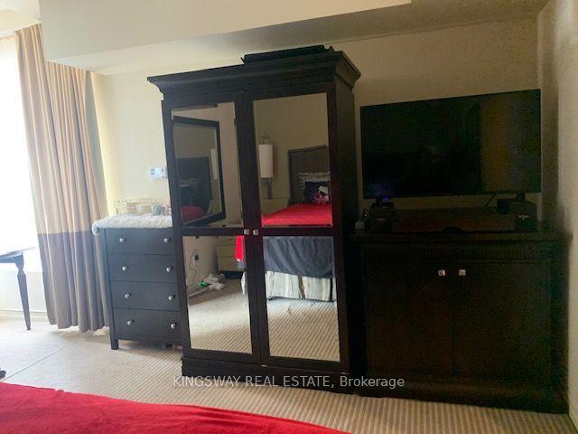 Photo 9 of Unit 3111, 1 King Street W, Toronto, Bay Street Corridor — HOMEH