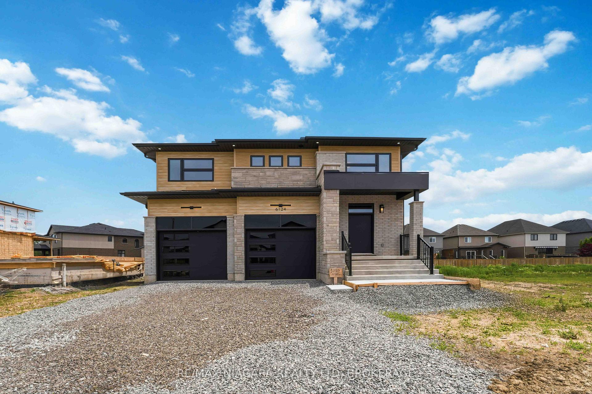 Photo 38 of 6124 Curlin Crescent, Niagara Falls, Forestview — HOMEH