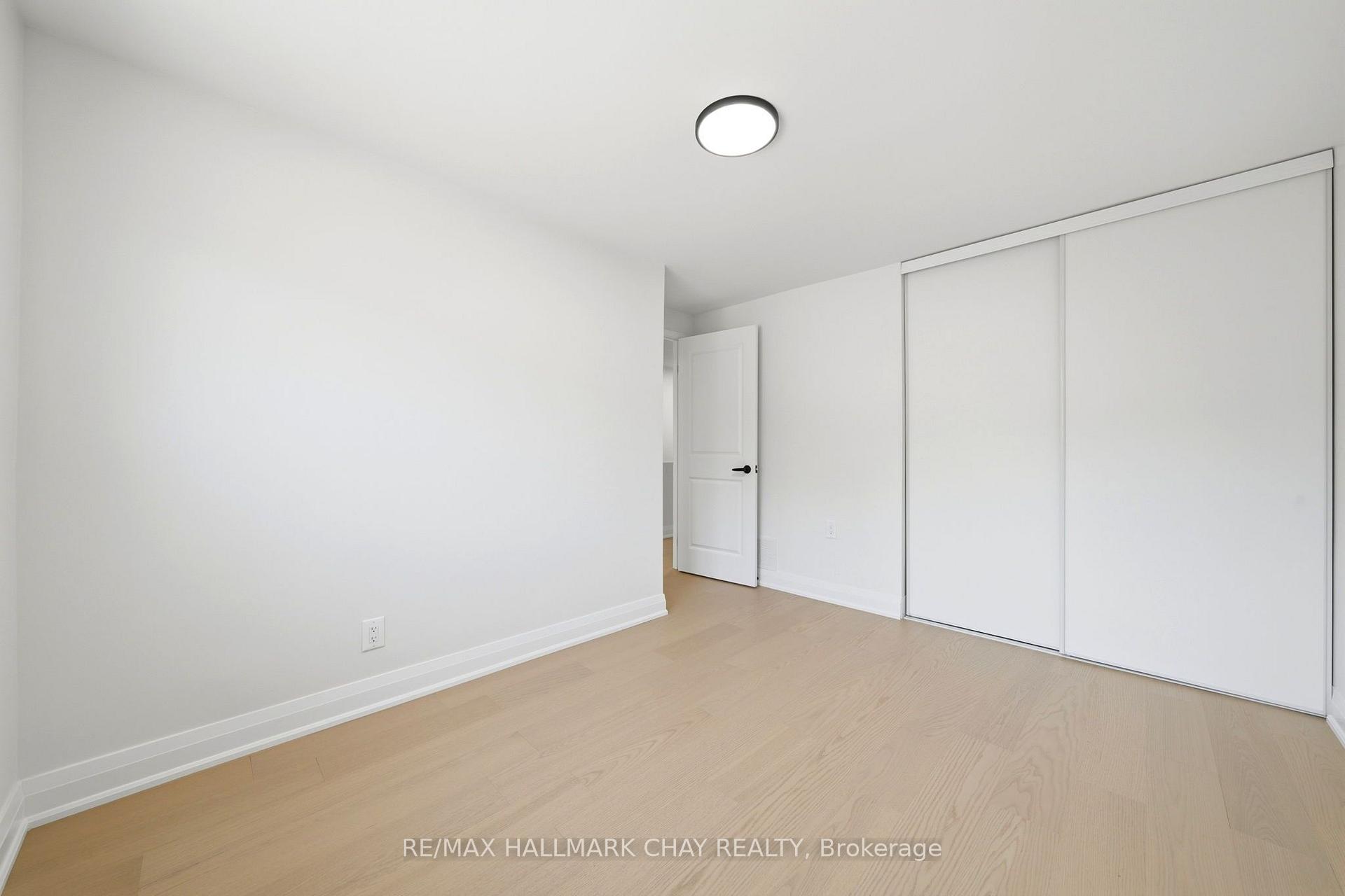 Photo 20 of Unit 6, 52 Adelaide Street, Barrie, Allandale — HOMEH