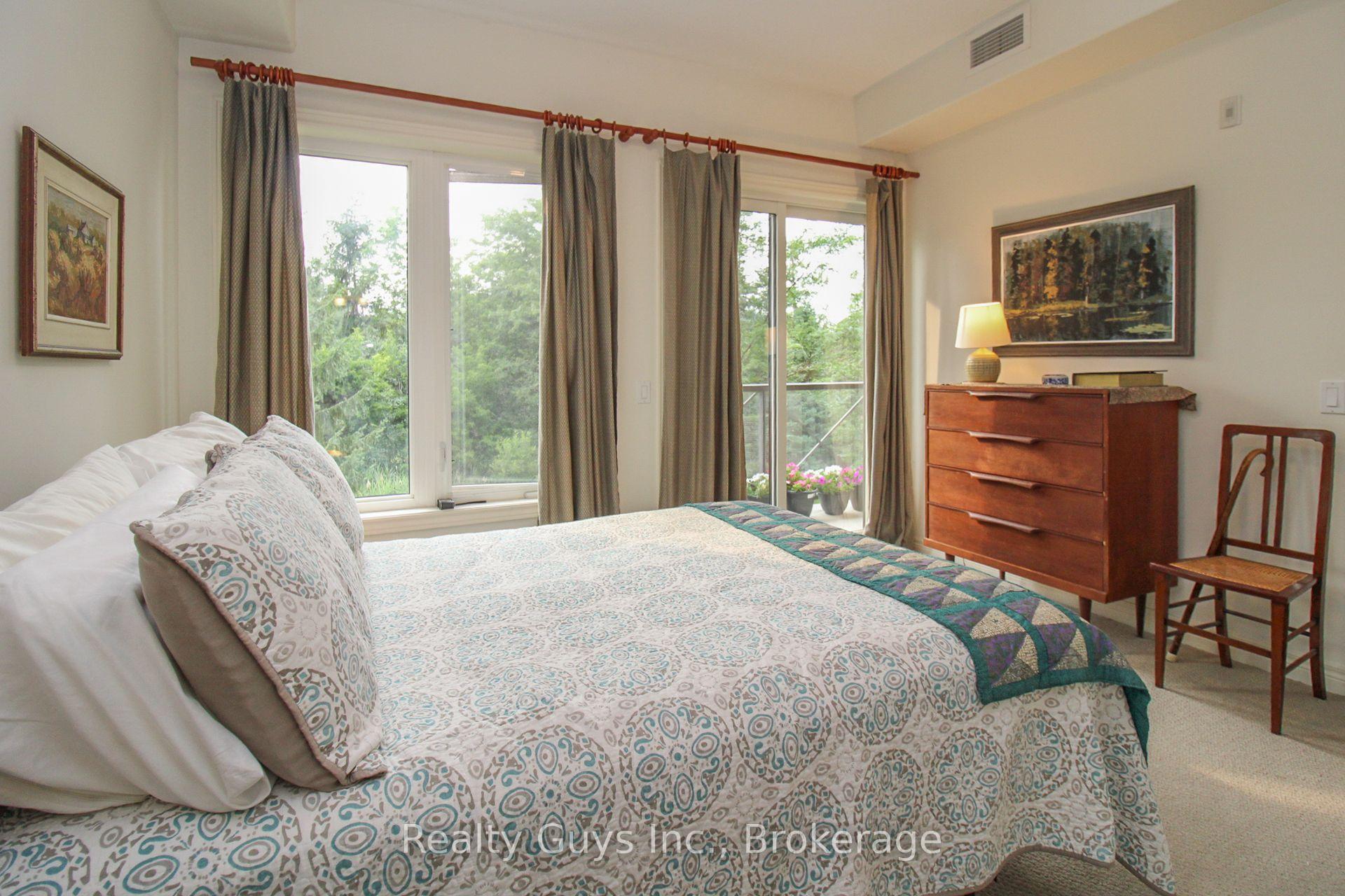 Photo 7 of Unit 116, 869 Clonsilla Avenue, Peterborough, Otonabee Ward 1 — HOMEH