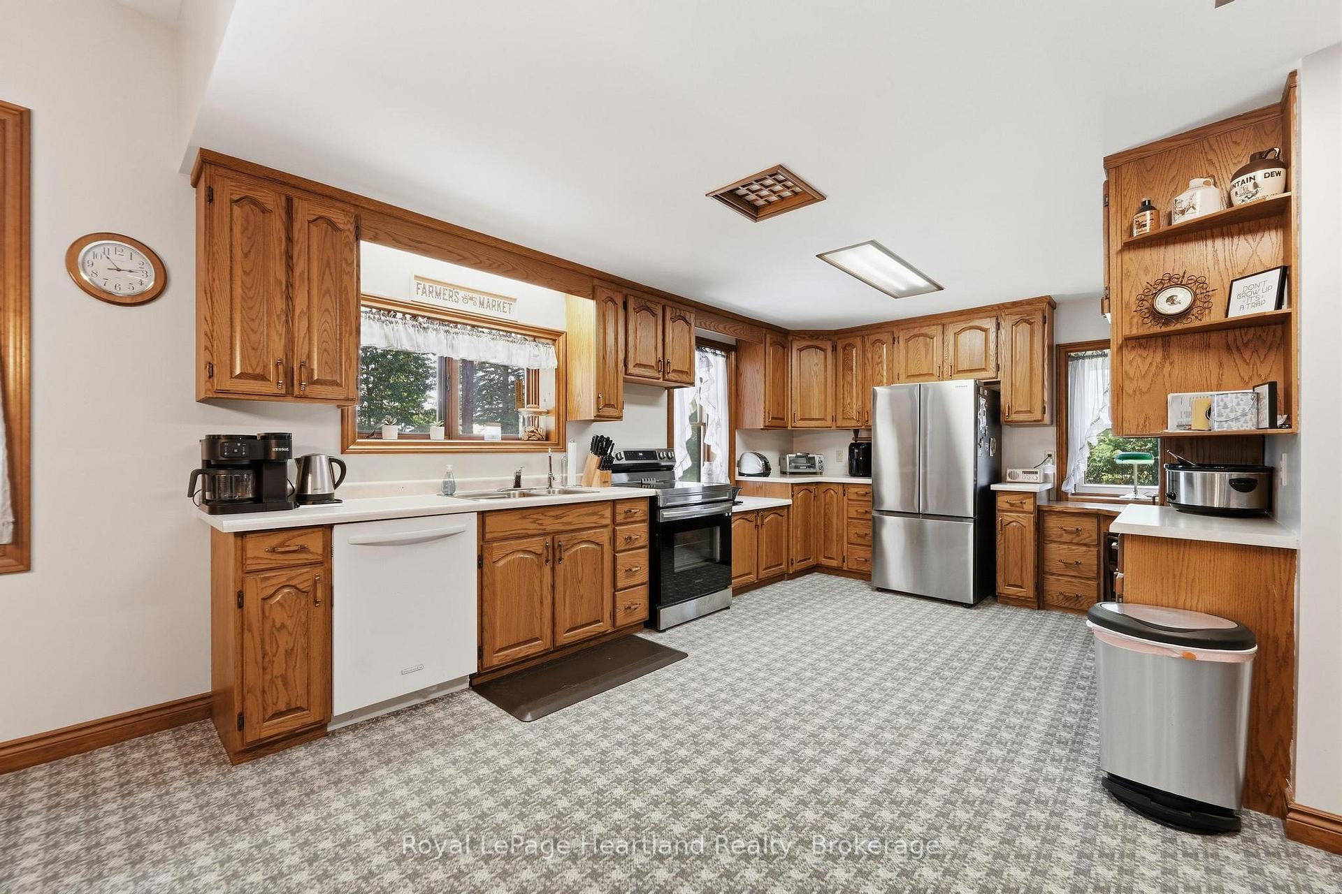 Photo 13 of 38904 Londesboro Road, Central Huron, Hullett — HOMEH