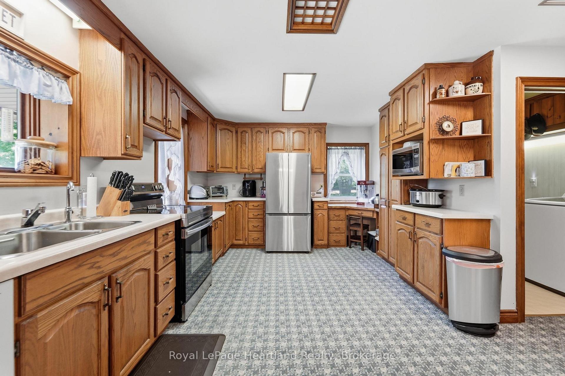 Photo 14 of 38904 Londesboro Road, Central Huron, Hullett — HOMEH