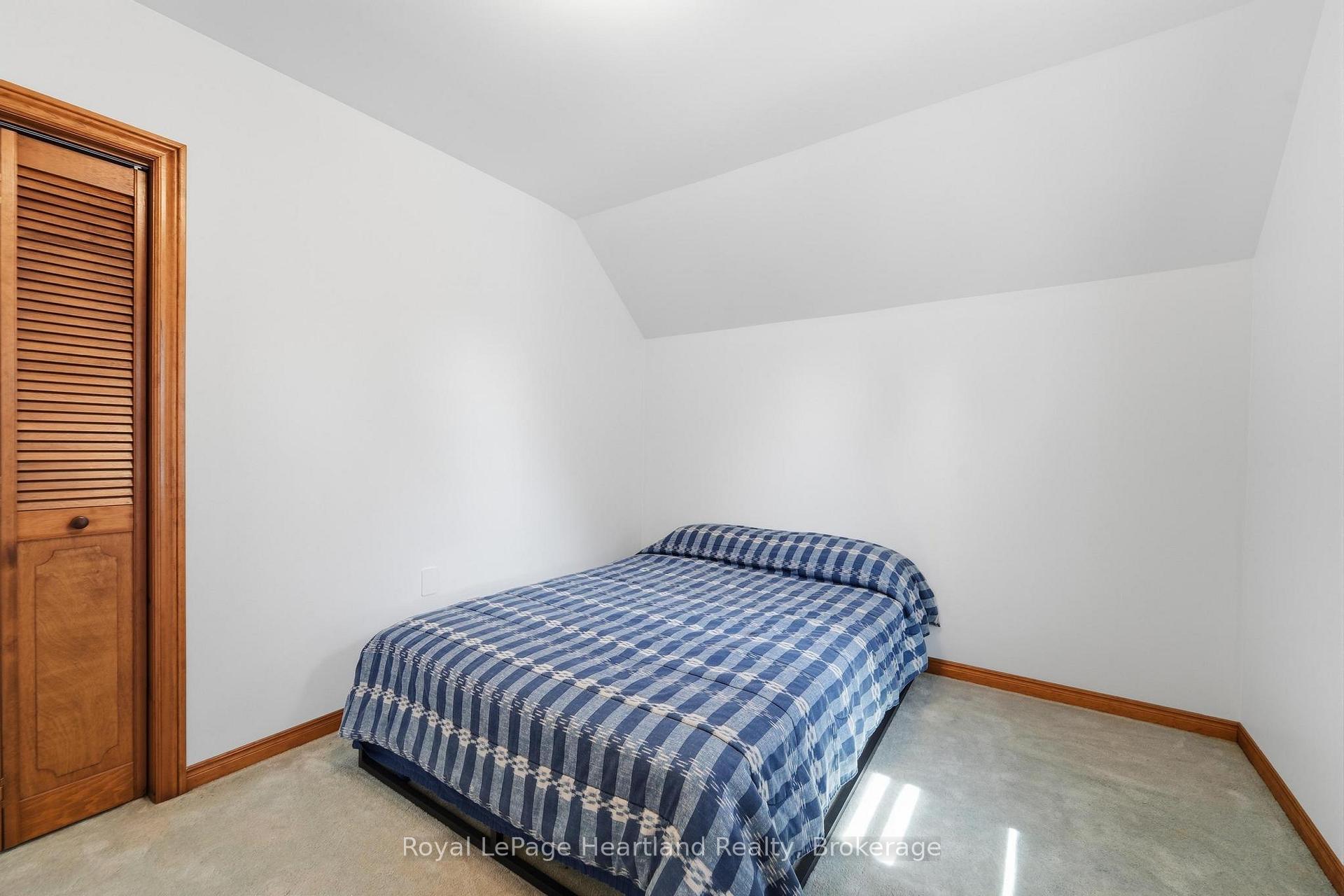 Photo 36 of 38904 Londesboro Road, Central Huron, Hullett — HOMEH