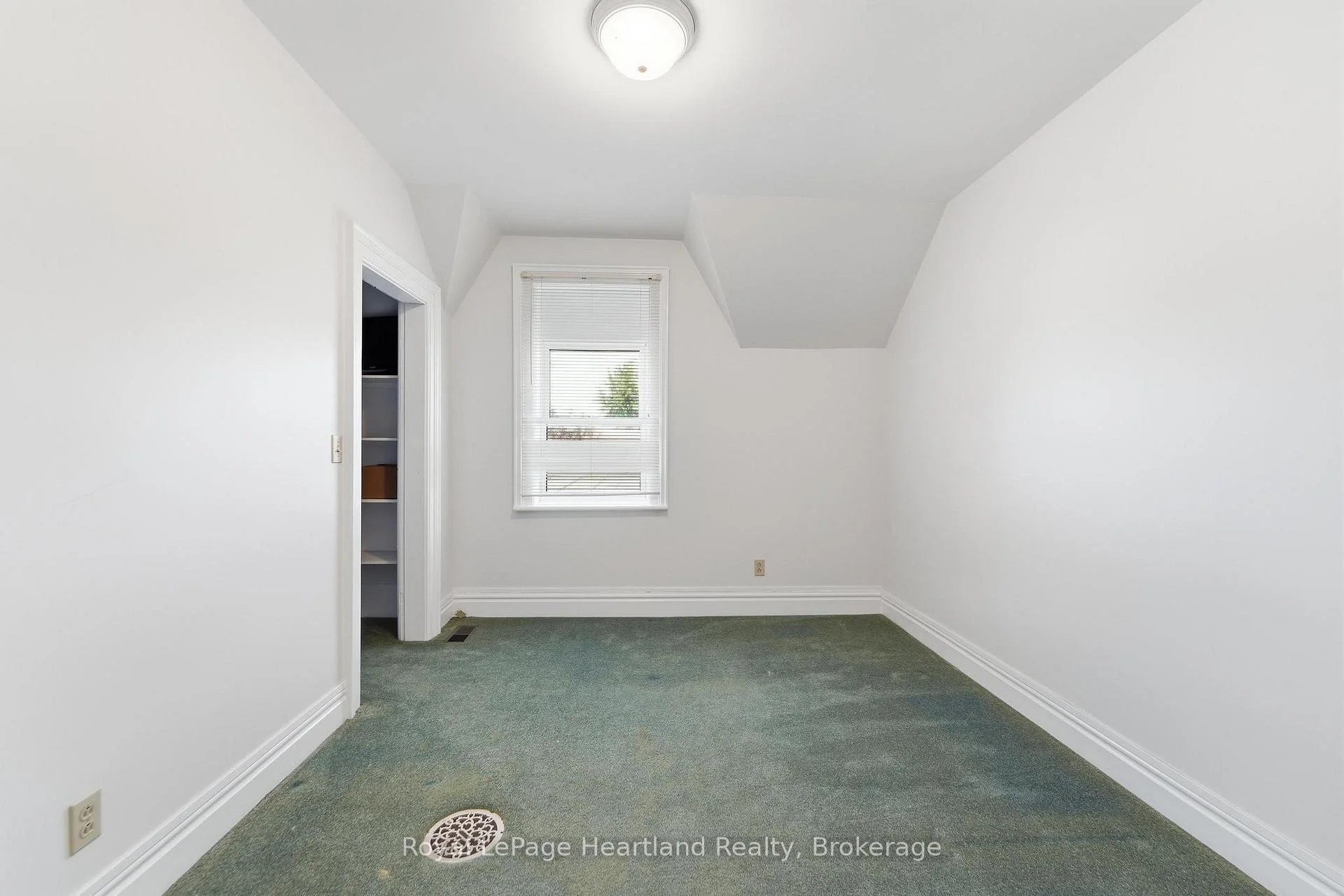 Photo 26 of 38904 Londesboro Road, Central Huron, Hullett — HOMEH
