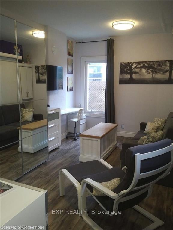 Photo 6 of Unit Bachelor, 250 King Street, Hamilton, Central — HOMEH