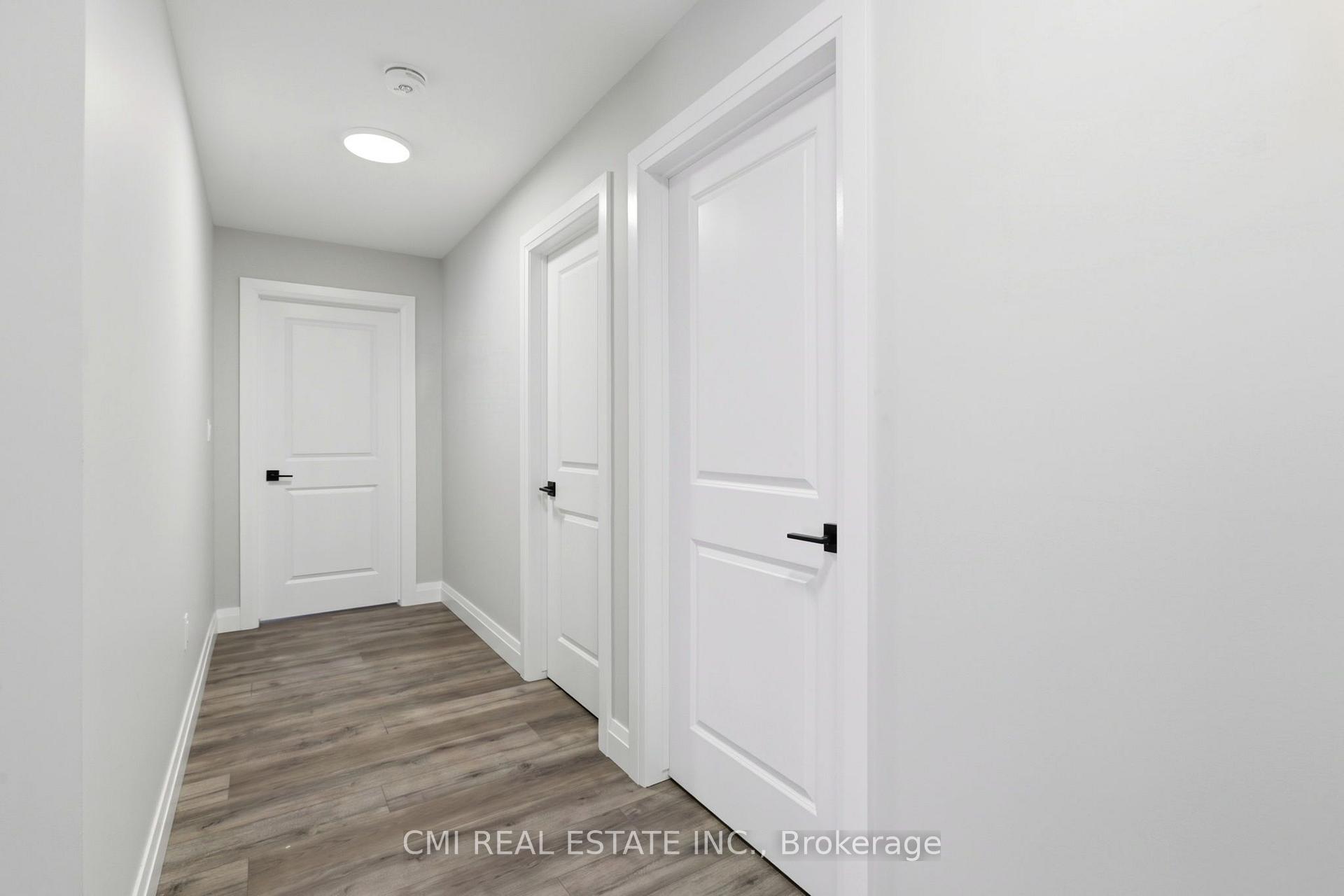 Photo 6 of Unit 10B, 93 Eagle Street, Leamington — HOMEH