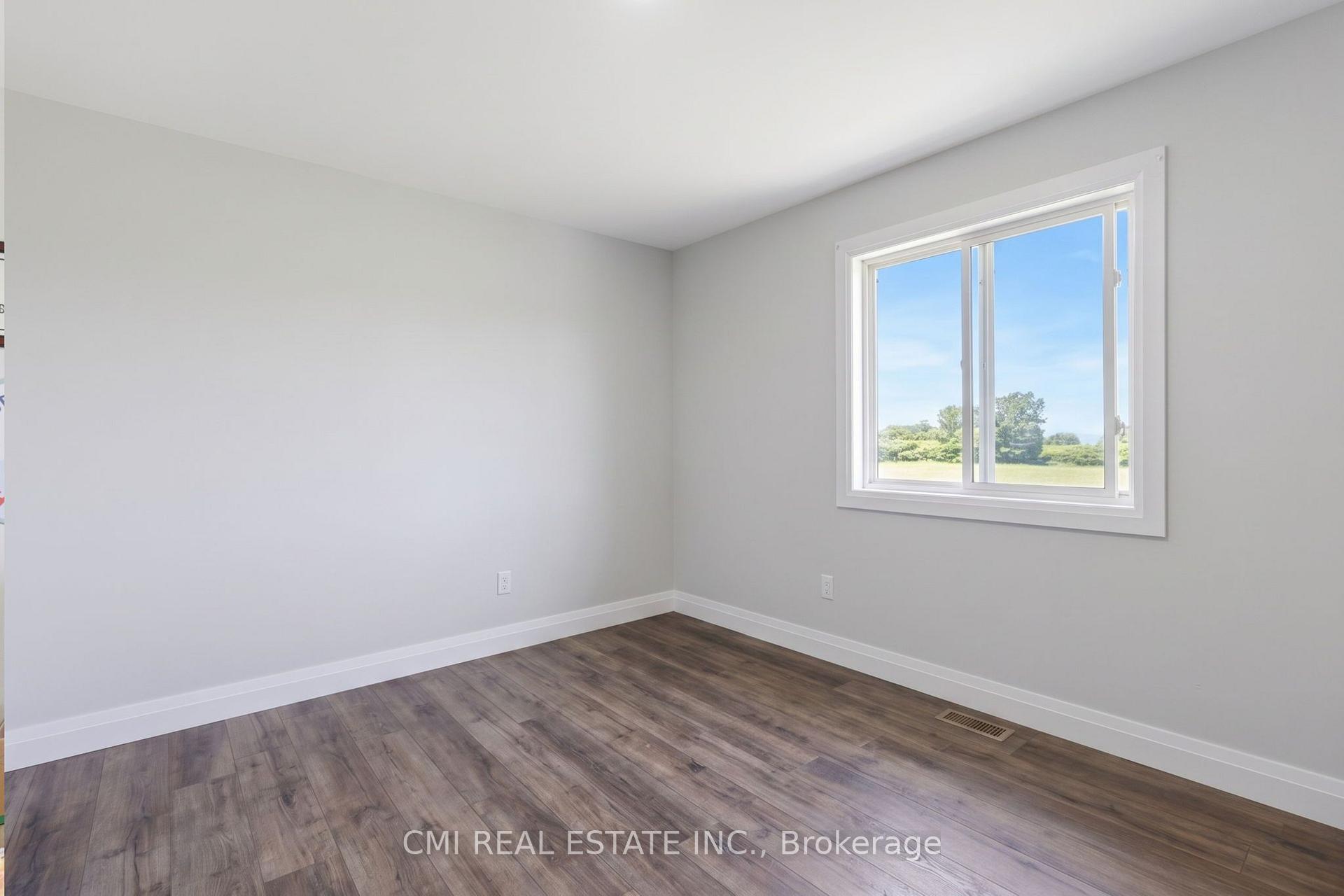 Photo 19 of Unit 10B, 93 Eagle Street, Leamington — HOMEH