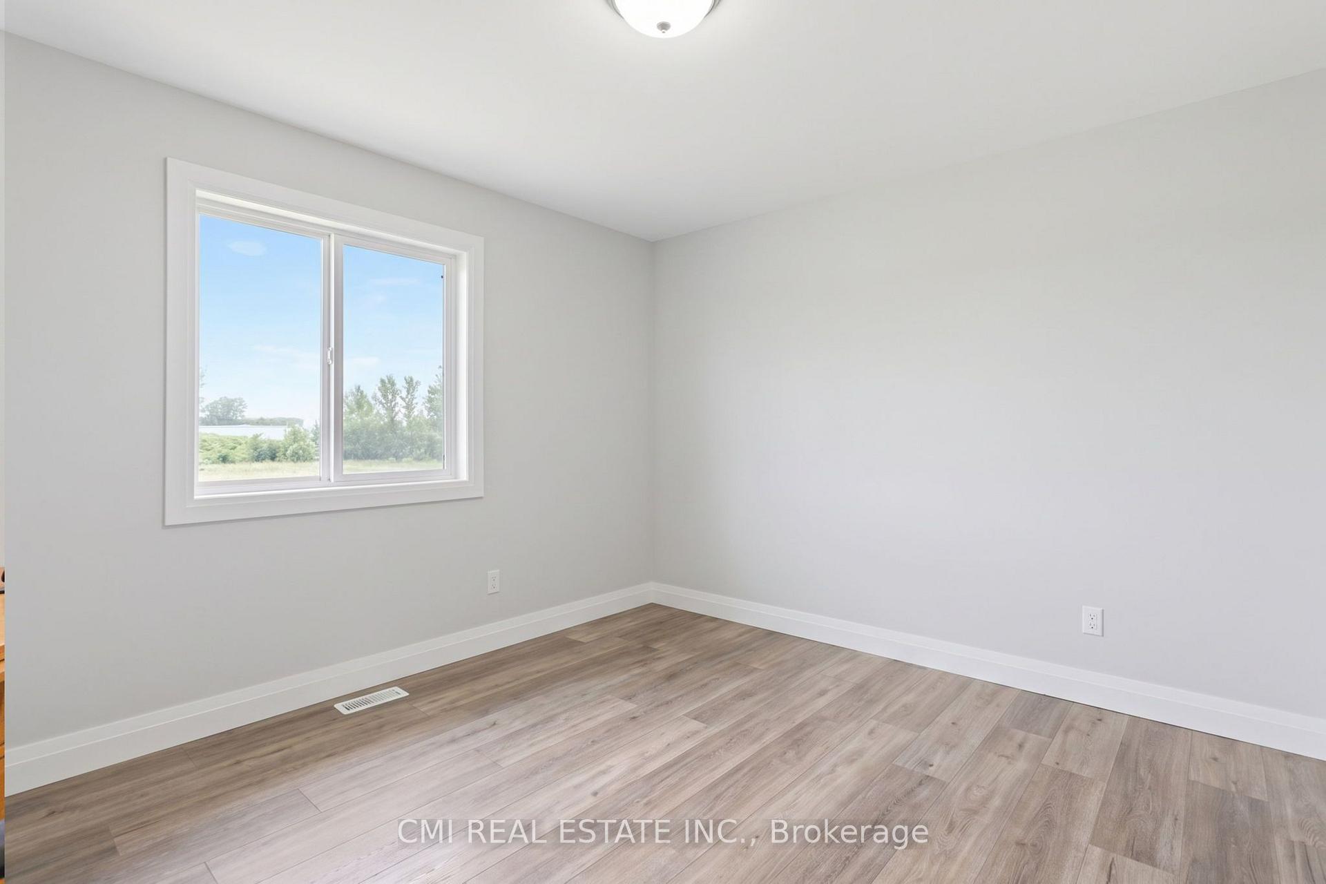 Photo 20 of Unit 10B, 93 Eagle Street, Leamington — HOMEH