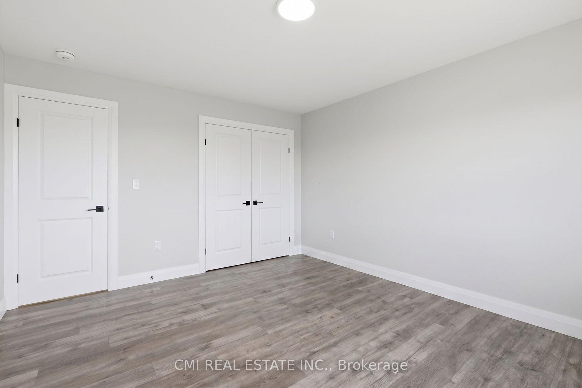 Photo 27 of Unit 10B, 93 Eagle Street, Leamington — HOMEH
