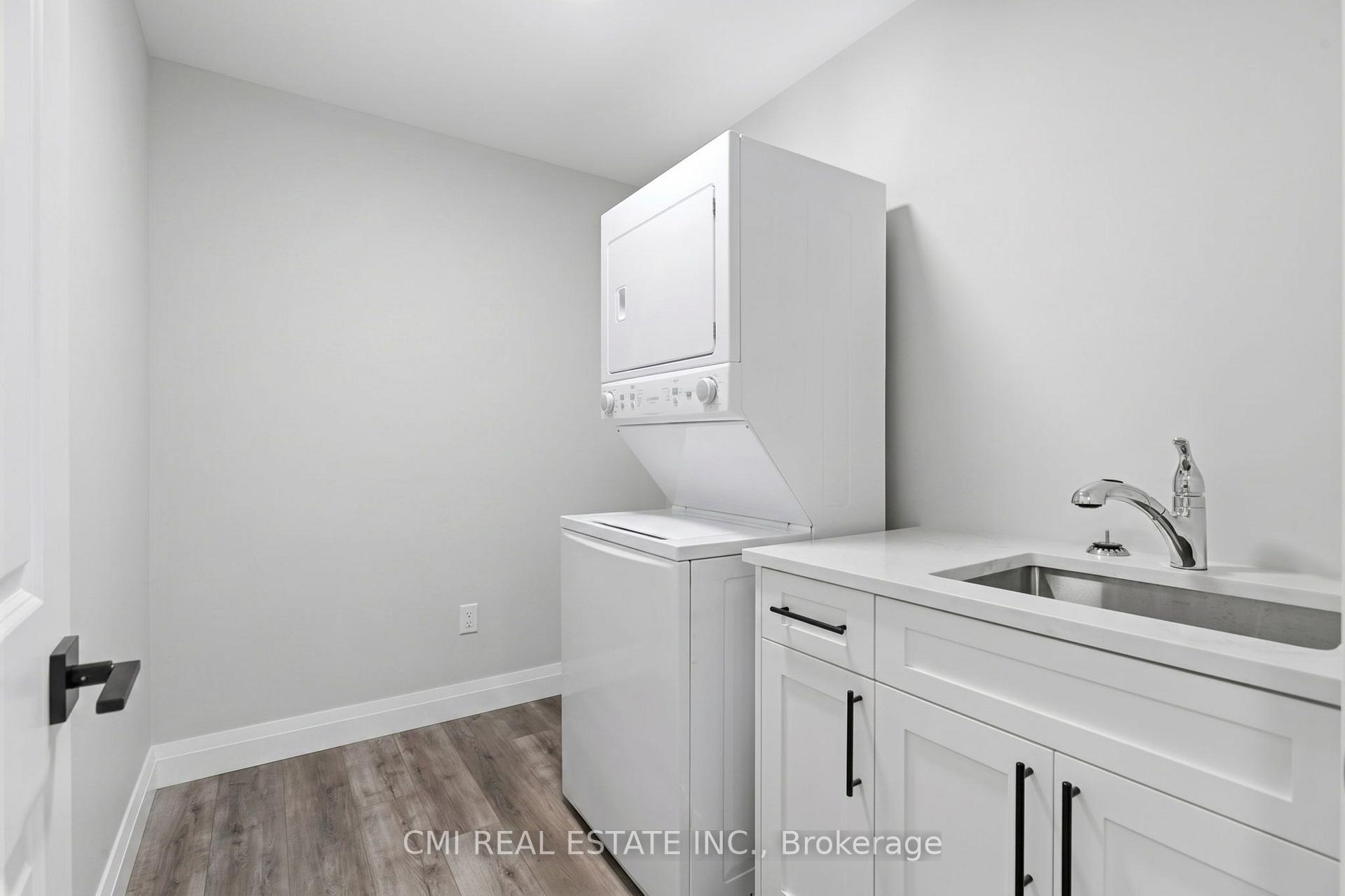 Photo 36 of Unit 10B, 93 Eagle Street, Leamington — HOMEH
