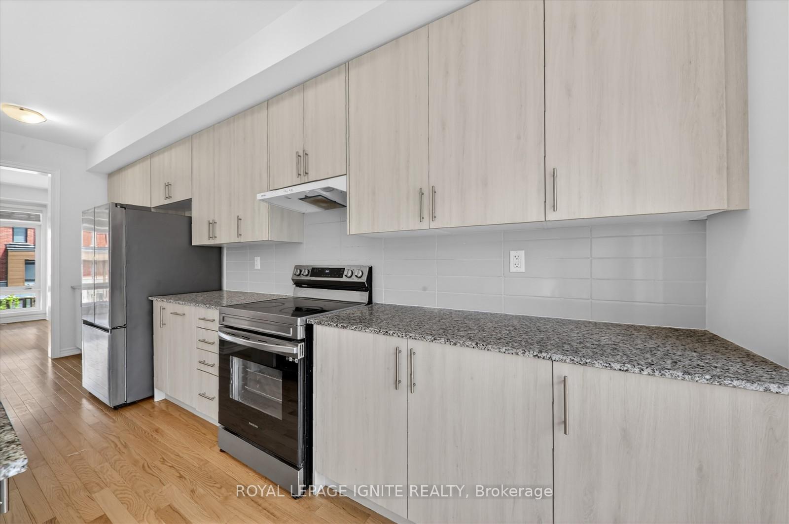 Photo 17 of 516 Danks Ridge Drive, Ajax, South East — HOMEH