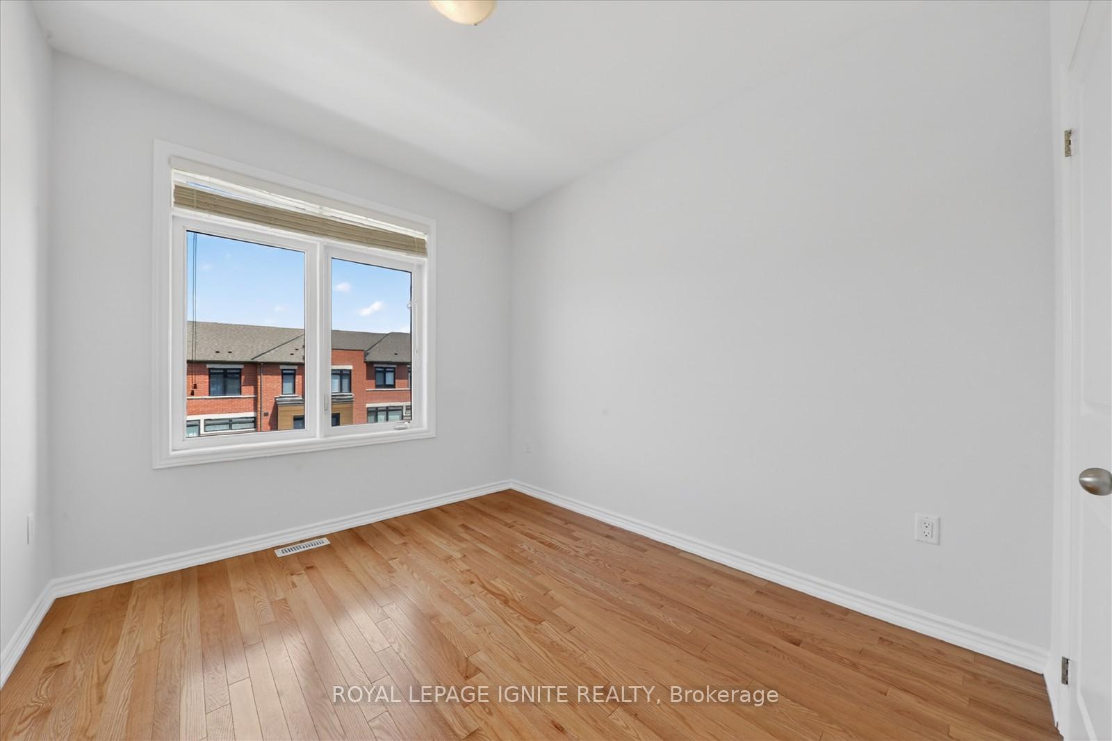 Photo 34 of 516 Danks Ridge Drive, Ajax, South East — HOMEH