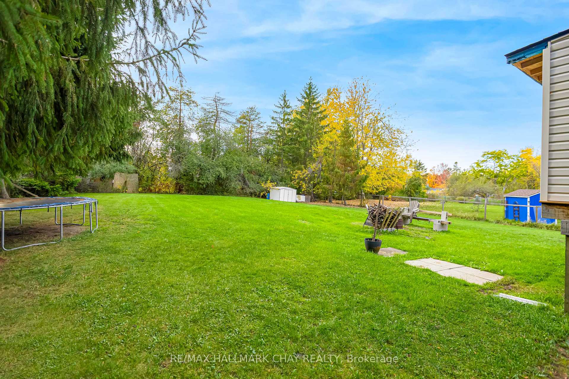 Photo 41 of 20 Howard Avenue, Brock, Beaverton — HOMEH