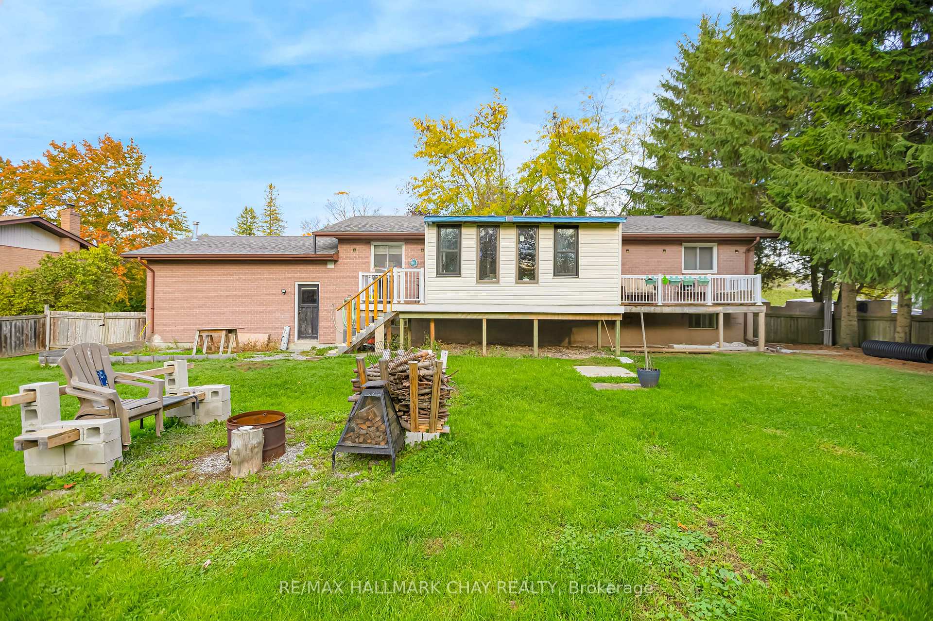 Photo 42 of 20 Howard Avenue, Brock, Beaverton — HOMEH