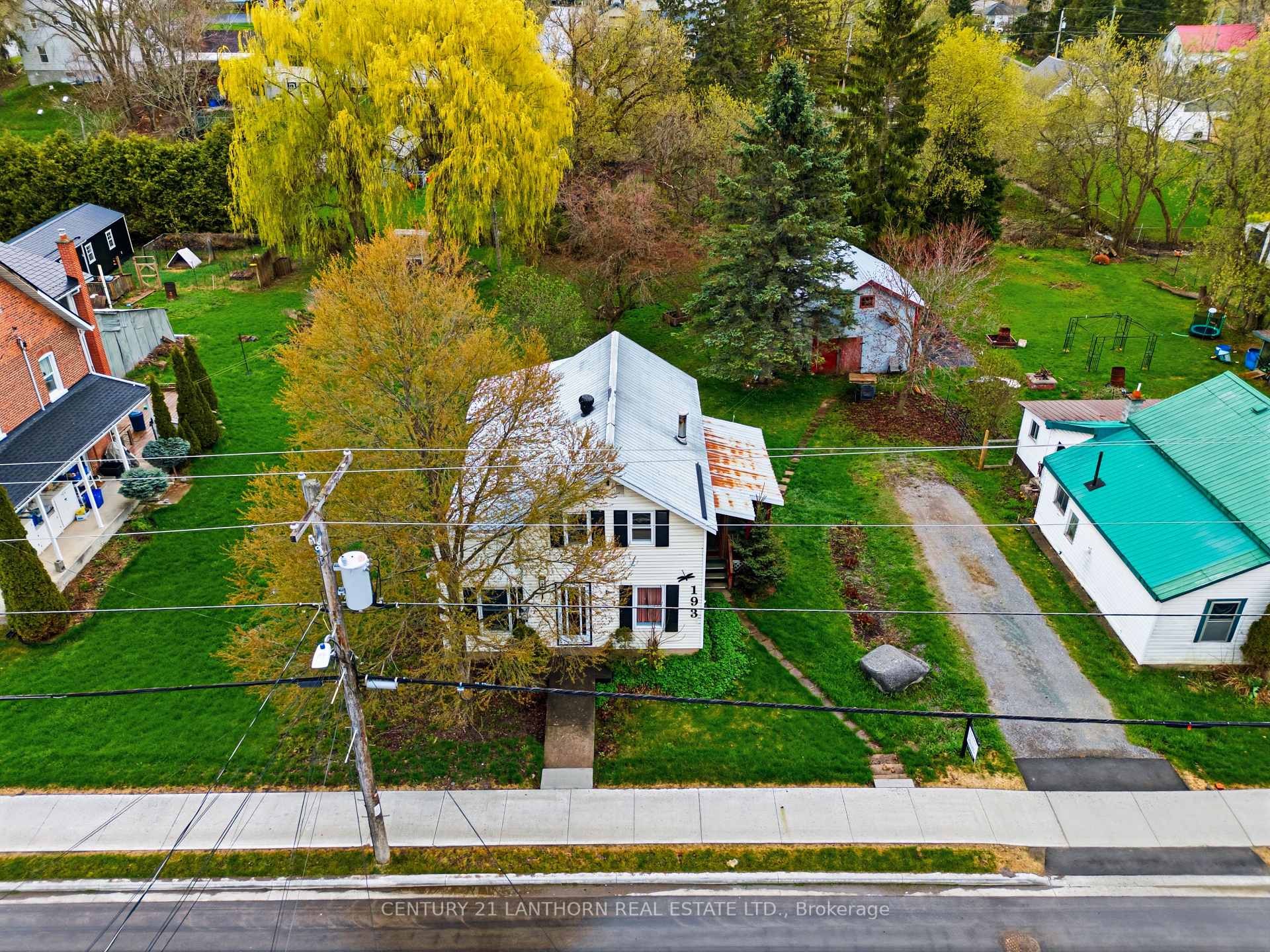 Photo 6 of 193 St. Lawrence Street E, Centre Hastings — HOMEH