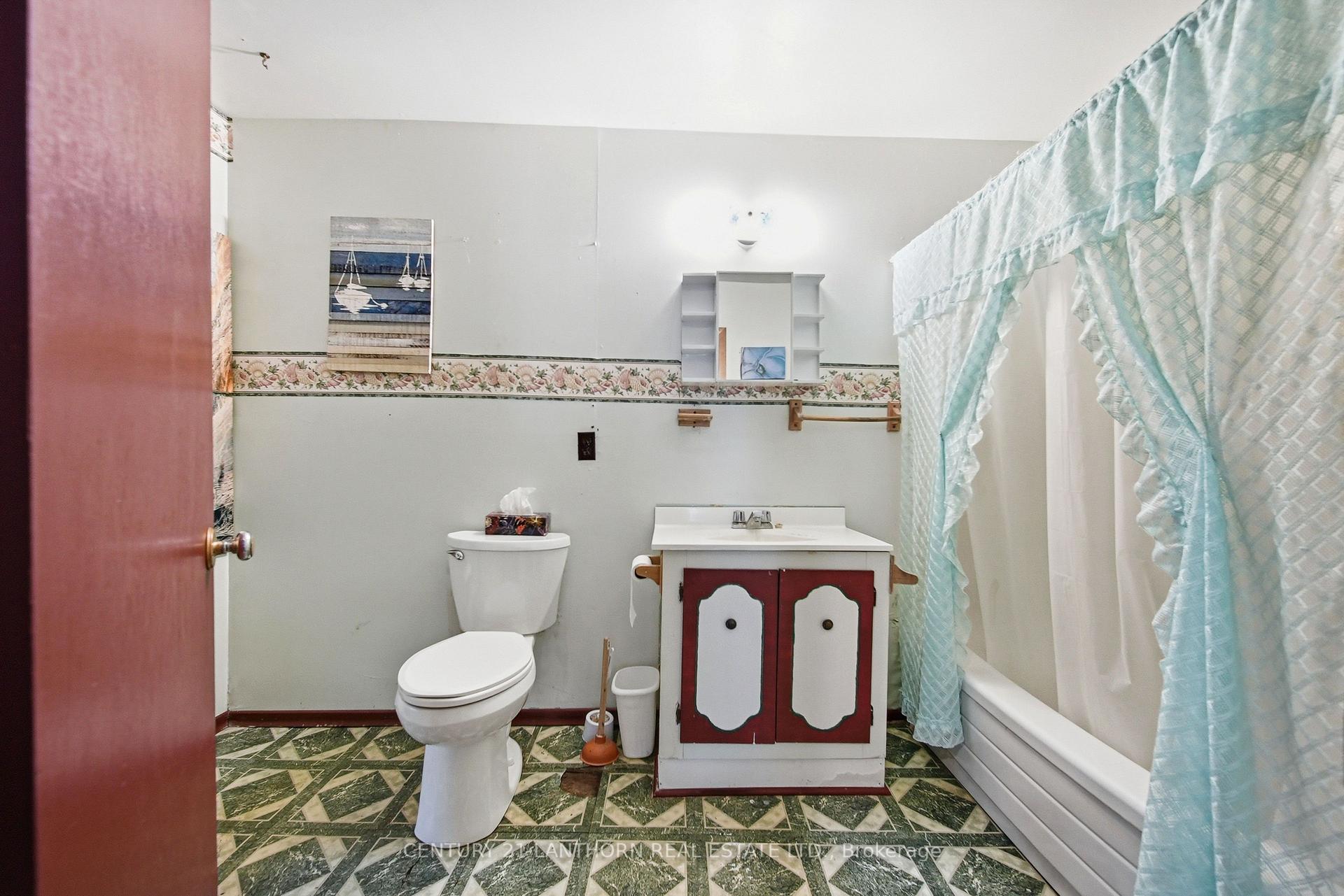 Photo 12 of 193 St. Lawrence Street E, Centre Hastings — HOMEH