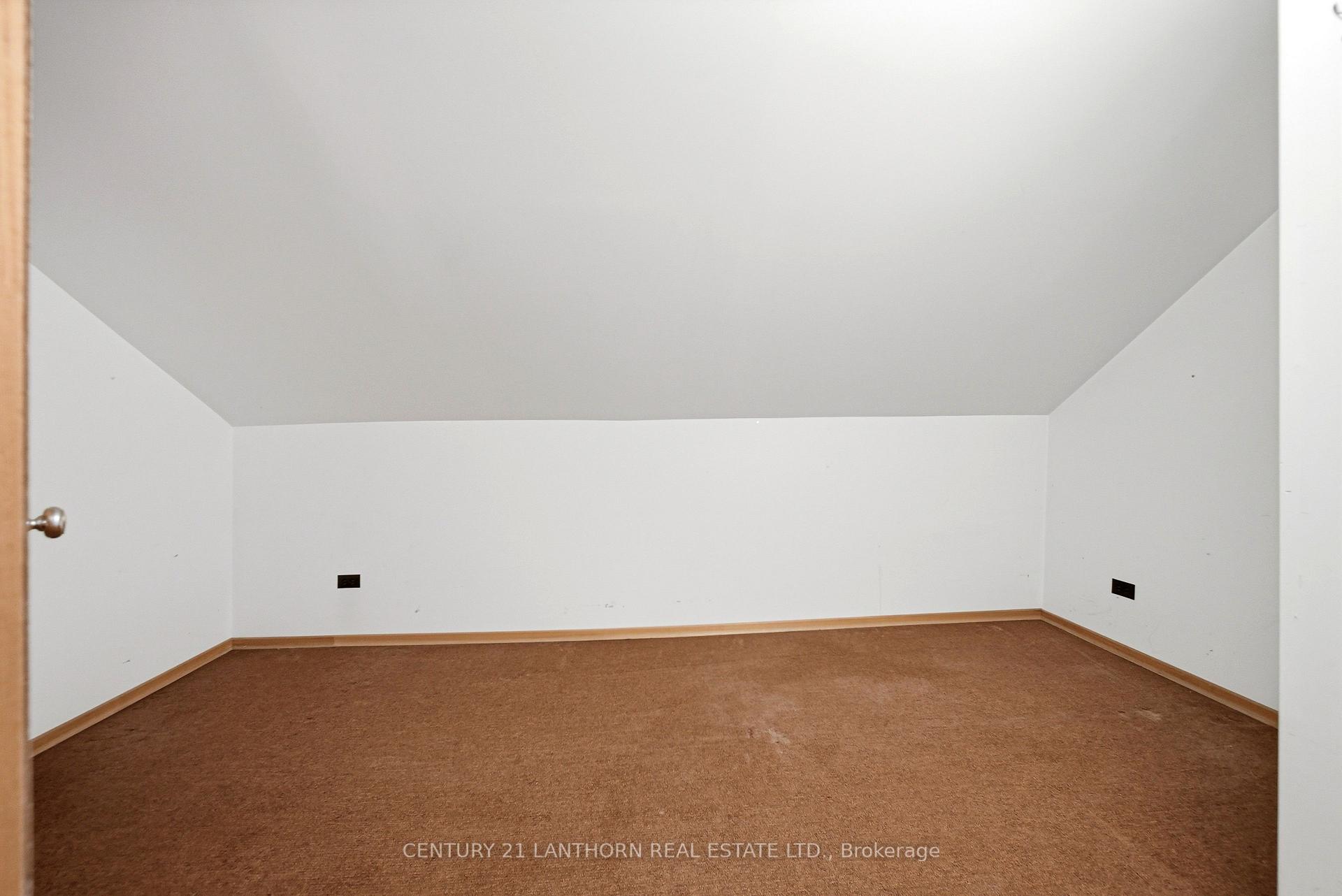 Photo 21 of 193 St. Lawrence Street E, Centre Hastings — HOMEH
