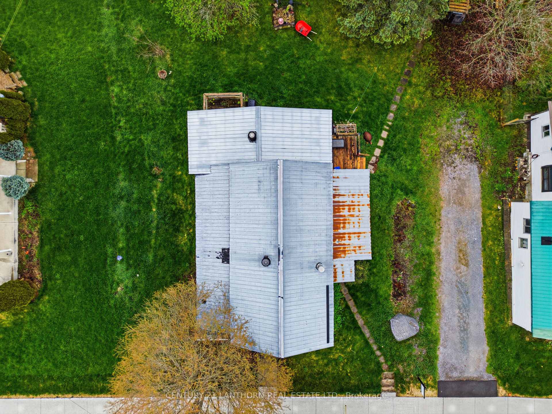 Photo 36 of 193 St. Lawrence Street E, Centre Hastings — HOMEH