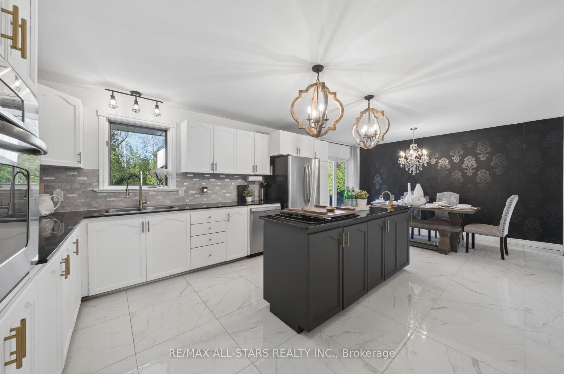 Photo 8 of 127 Pinecrest Road, Georgina, Pefferlaw — HOMEH