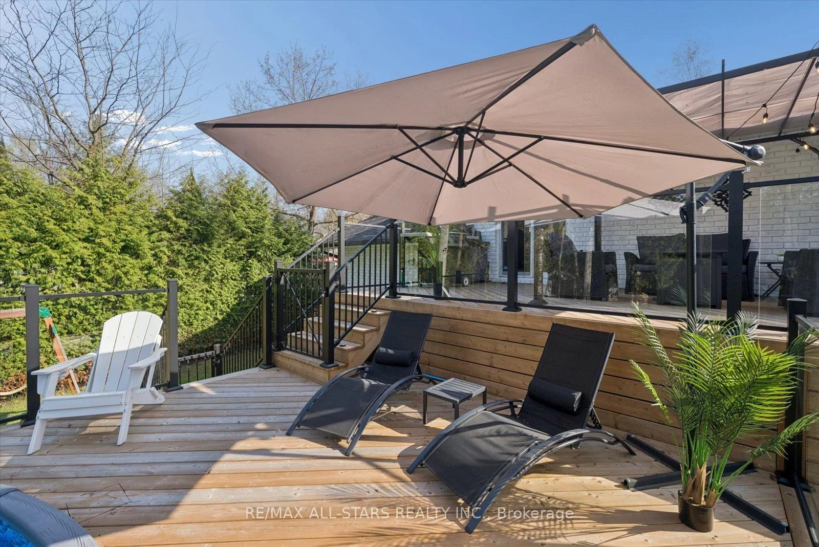 Photo 67 of 127 Pinecrest Road, Georgina, Pefferlaw — HOMEH