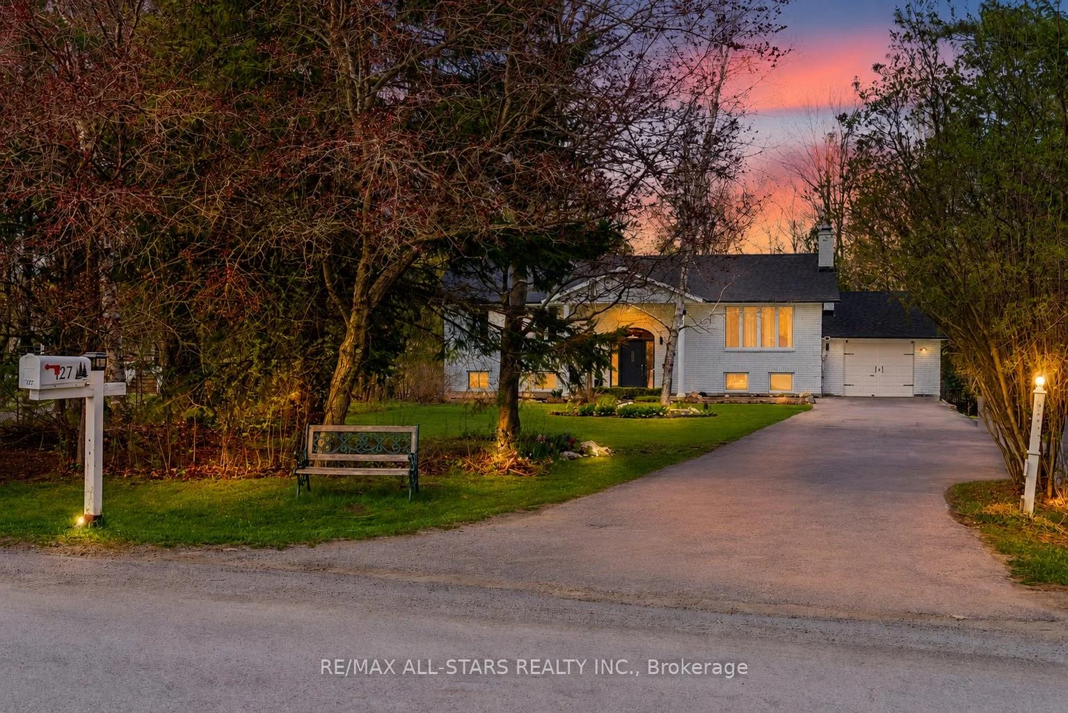 Photo 87 of 127 Pinecrest Road, Georgina, Pefferlaw — HOMEH
