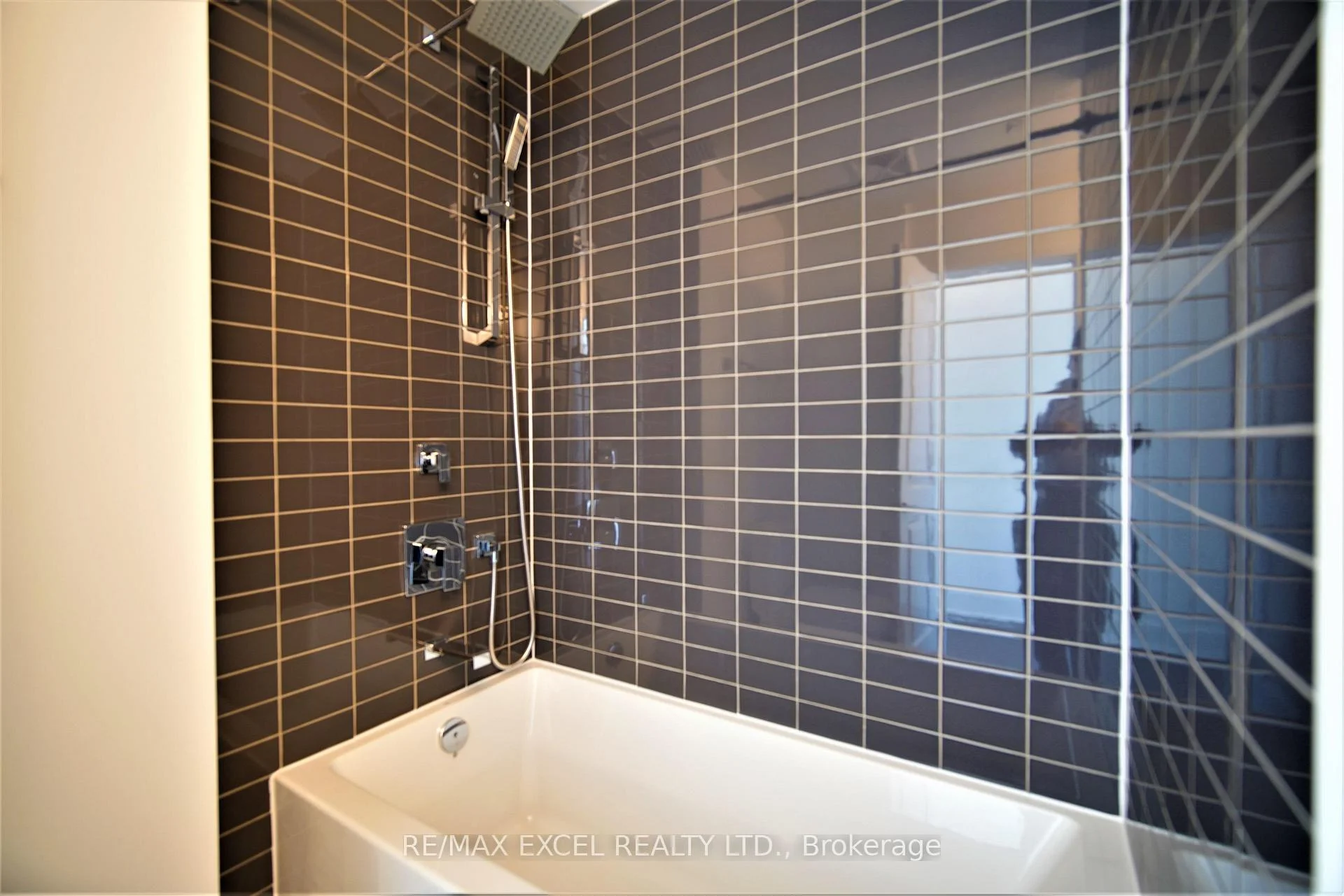 Photo 40 of Unit 2607, 2908 Highway 7 Road, Vaughan, Concord — HOMEH
