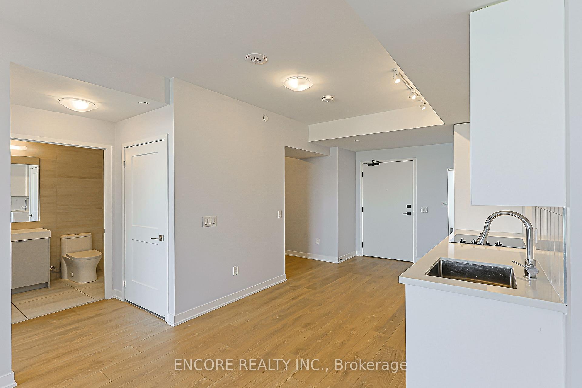 Photo 8 of Unit 1307, 474 Caldari Road, Vaughan, Concord — HOMEH
