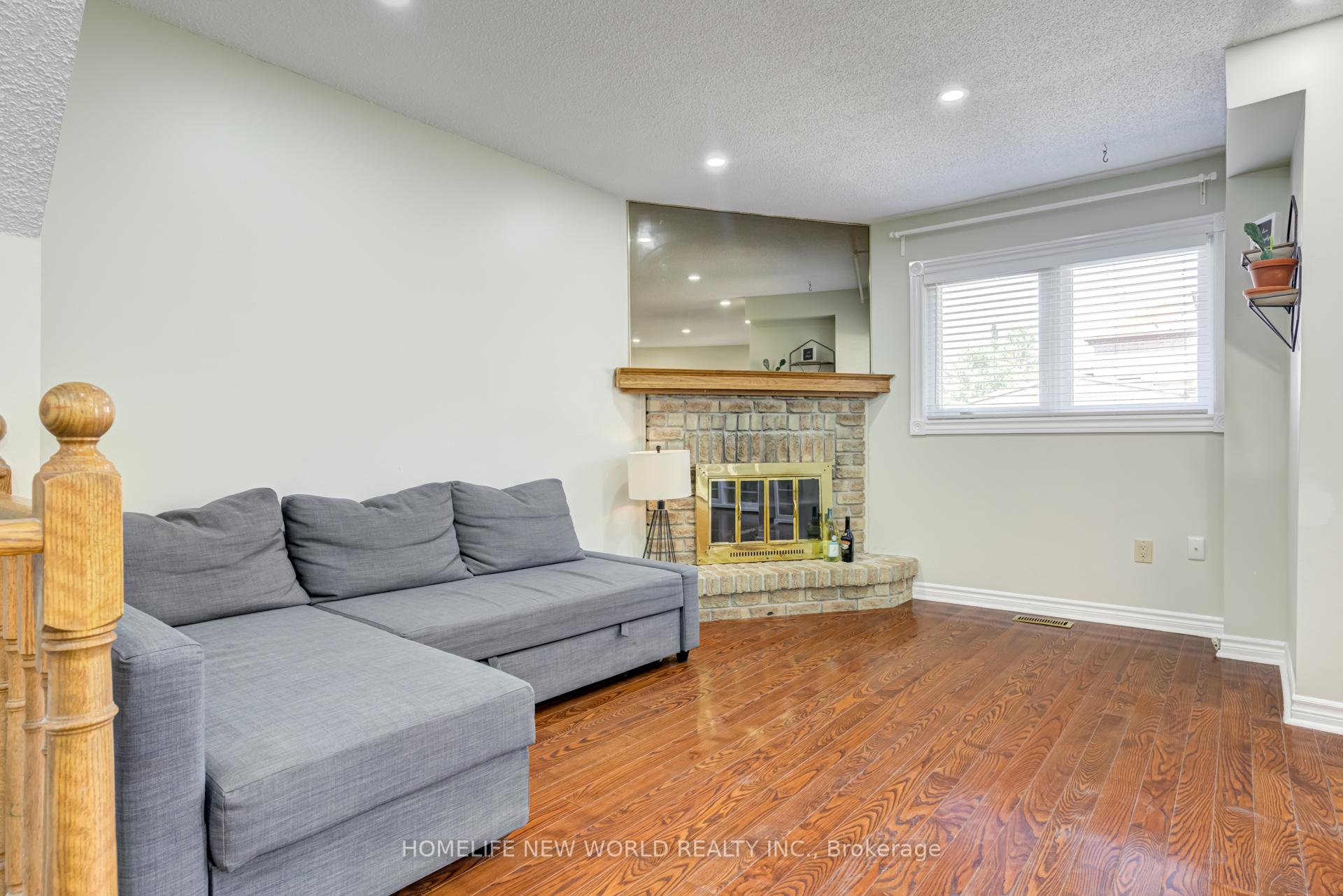 Photo 8 of 89 Chatfield Drive, Ajax, Central West — HOMEH