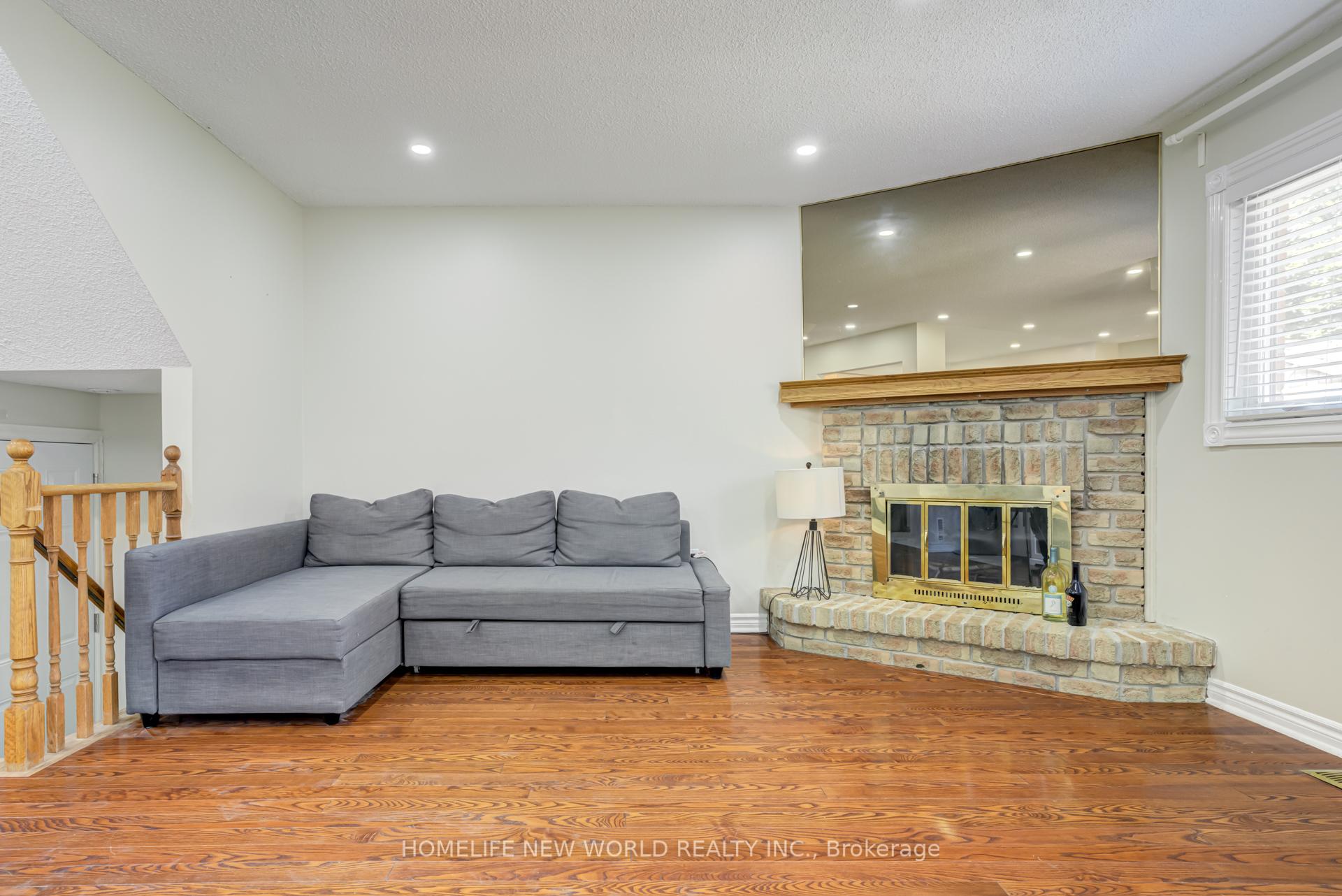 Photo 10 of 89 Chatfield Drive, Ajax, Central West — HOMEH