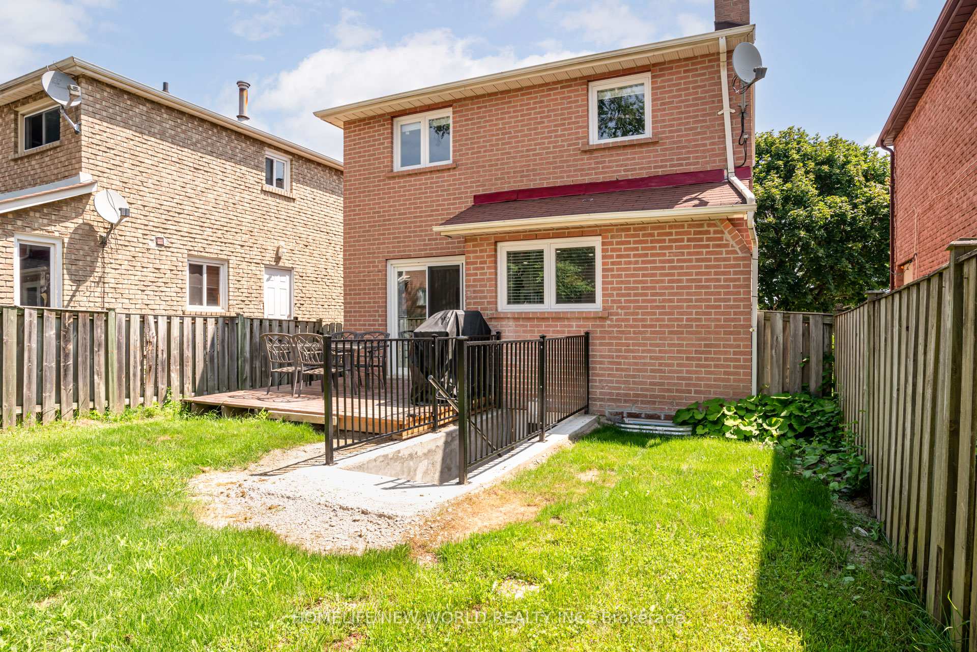 Photo 32 of 89 Chatfield Drive, Ajax, Central West — HOMEH