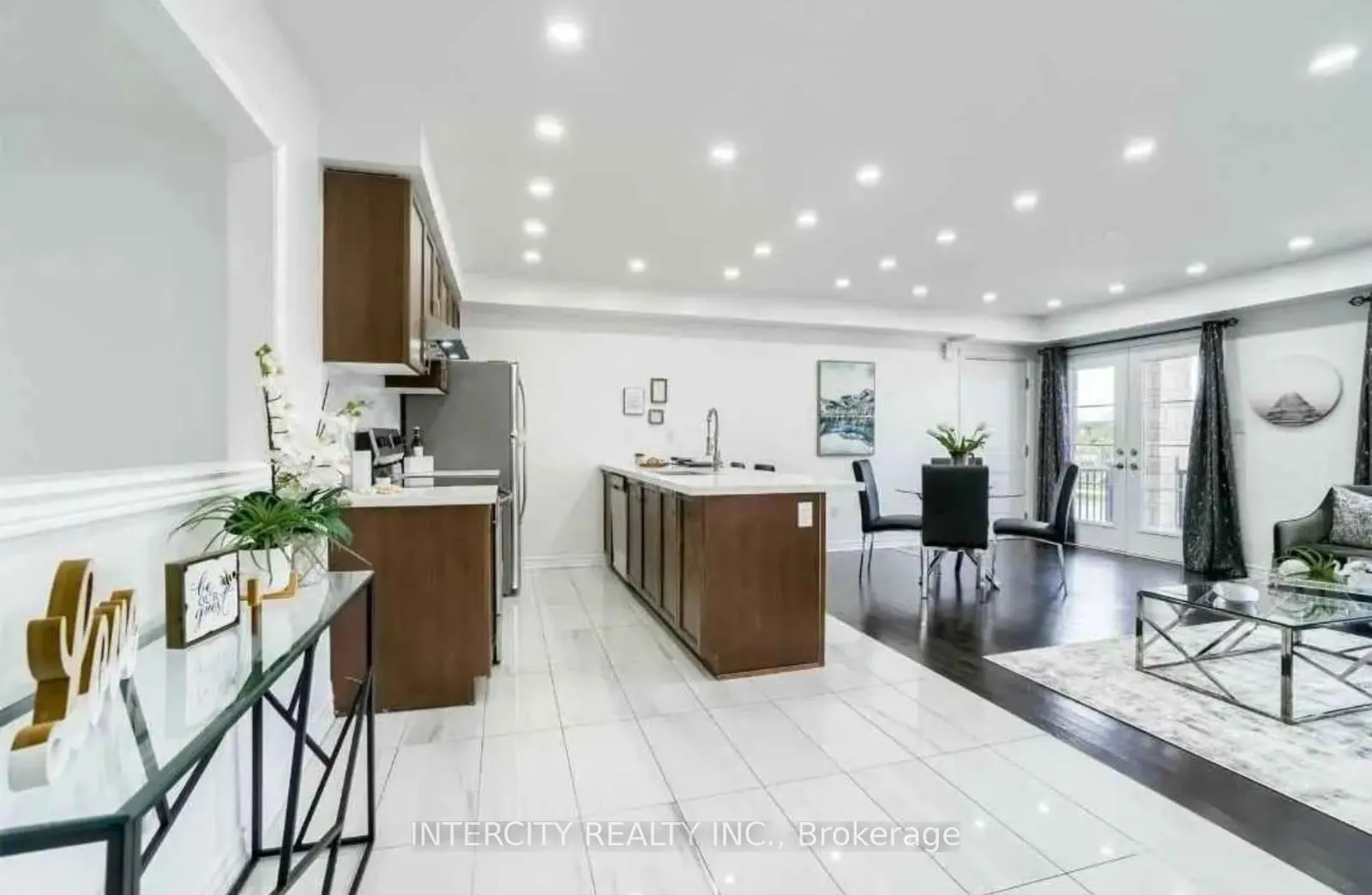 Photo 9 of Unit 106, 200 Veterans Drive, Brampton, Northwest Brampton — HOMEH