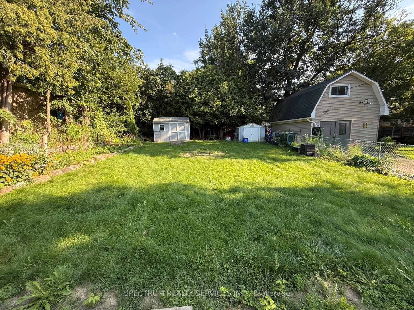 Photo 6 of 229 Pine Beach Drive, Georgina, Keswick South — HOMEH