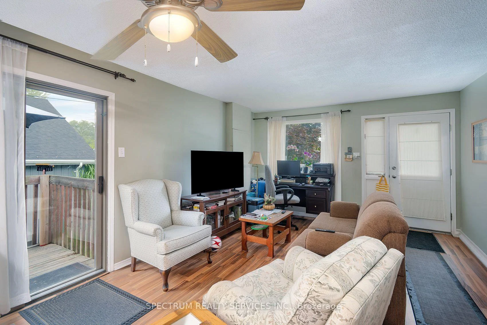 Photo 7 of 229 Pine Beach Drive, Georgina, Keswick South — HOMEH