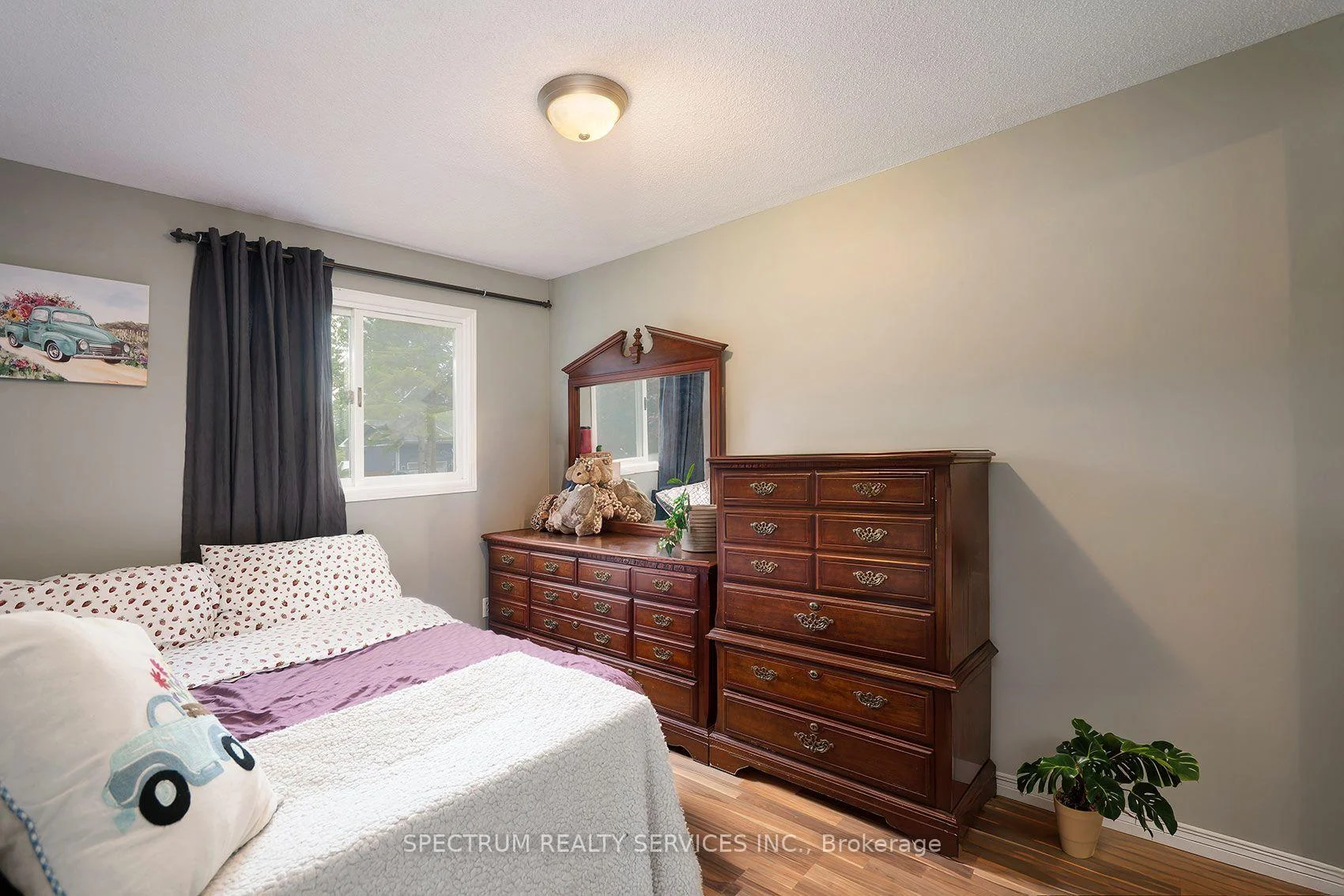 Photo 15 of 229 Pine Beach Drive, Georgina, Keswick South — HOMEH