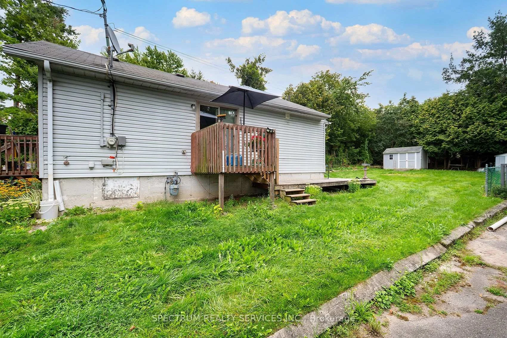 Photo 26 of 229 Pine Beach Drive, Georgina, Keswick South — HOMEH