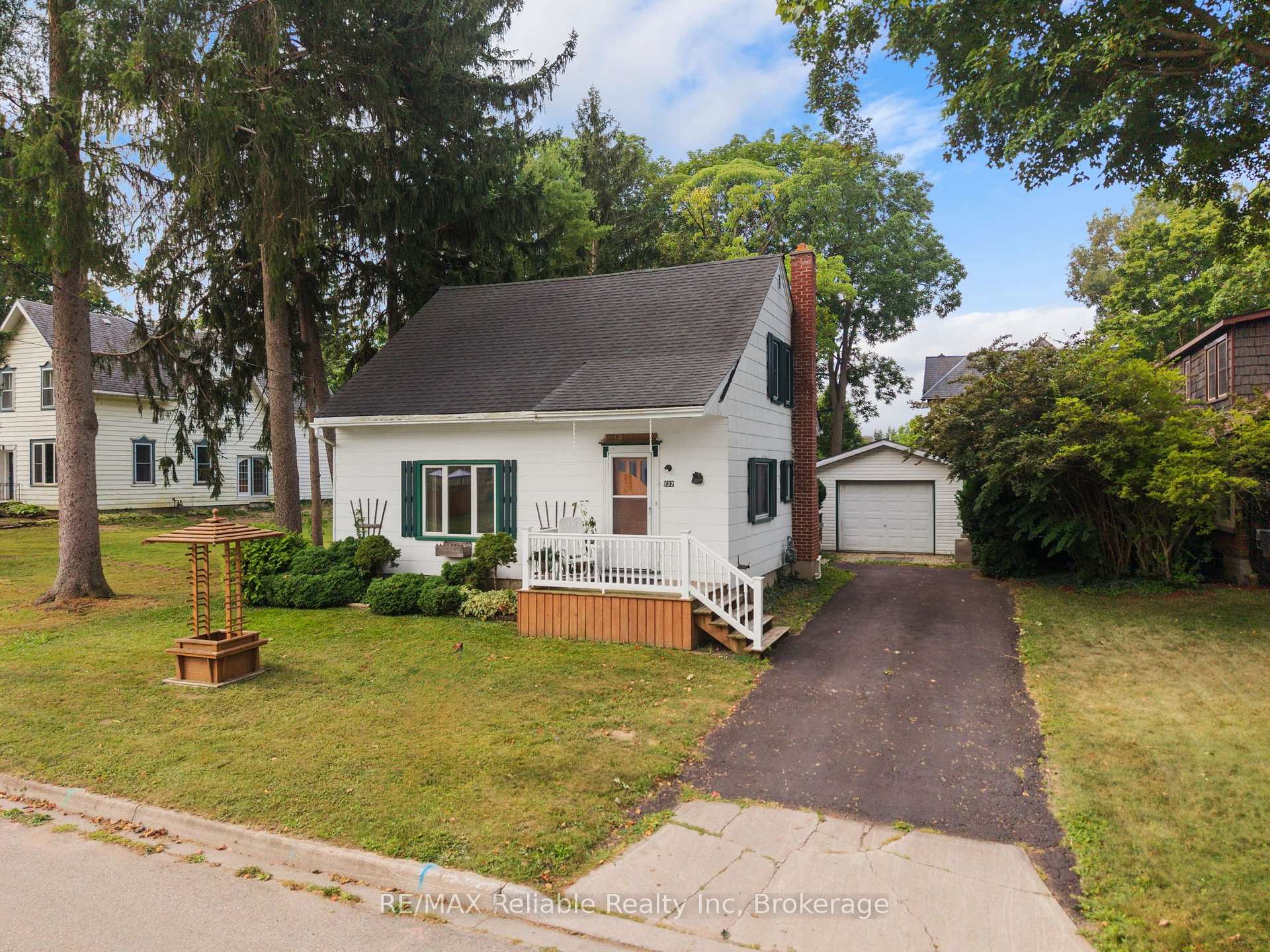 Photo 1 of 137 James Street, Huron East, Seaforth — HOMEH
