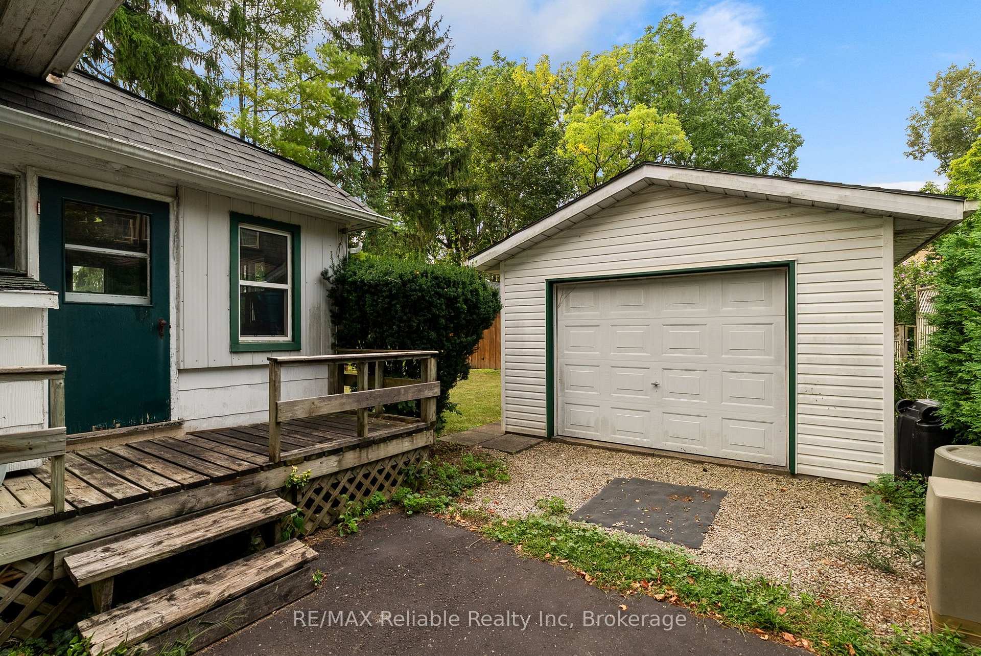 Photo 28 of 137 James Street, Huron East, Seaforth — HOMEH