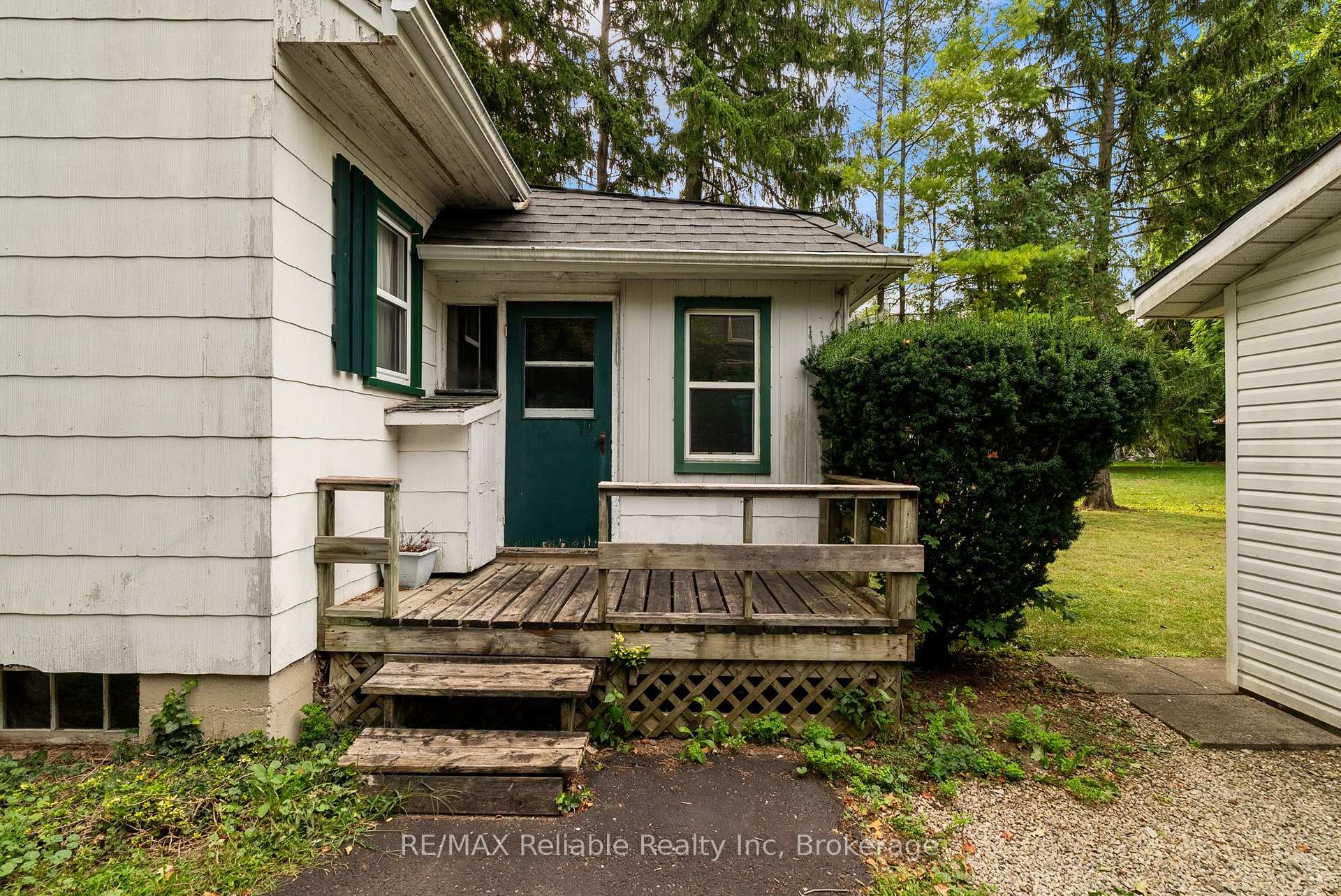 Photo 29 of 137 James Street, Huron East, Seaforth — HOMEH