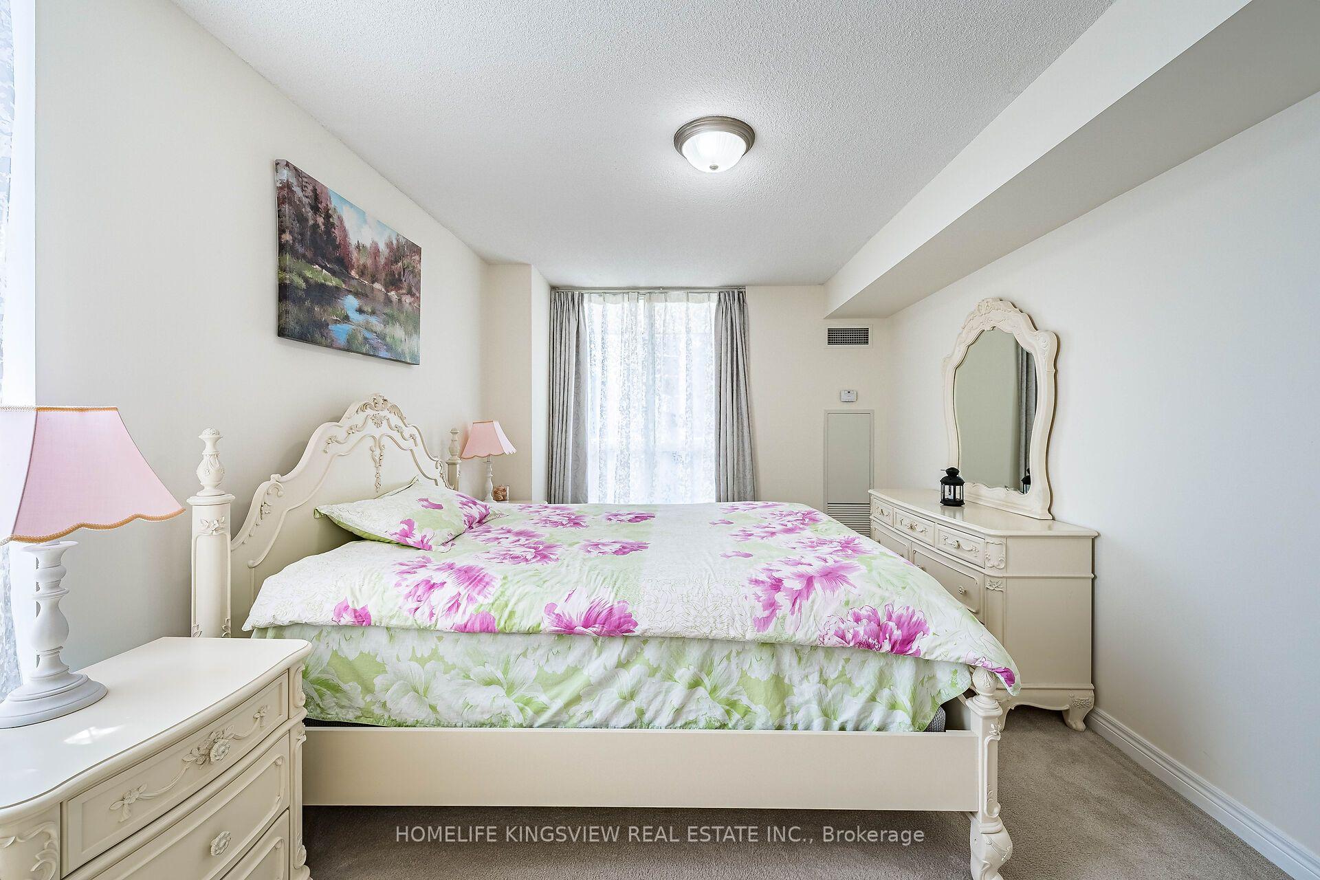 Photo 29 of Unit 807, 60 Disera Drive, Vaughan, Beverley Glen — HOMEH